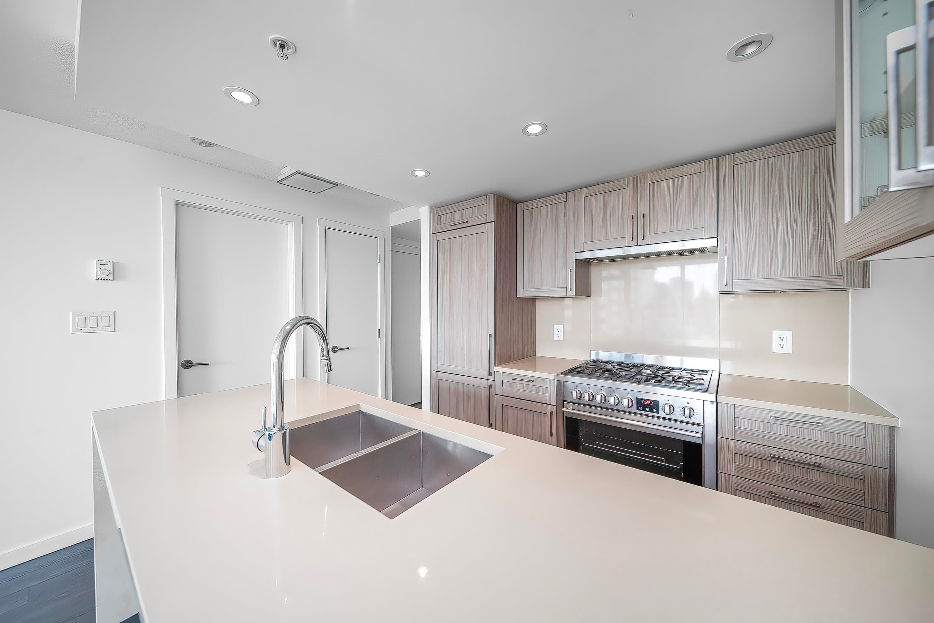 915 - 5665 Boundary Road, Vancouver, V5R 0E4 — photo 5