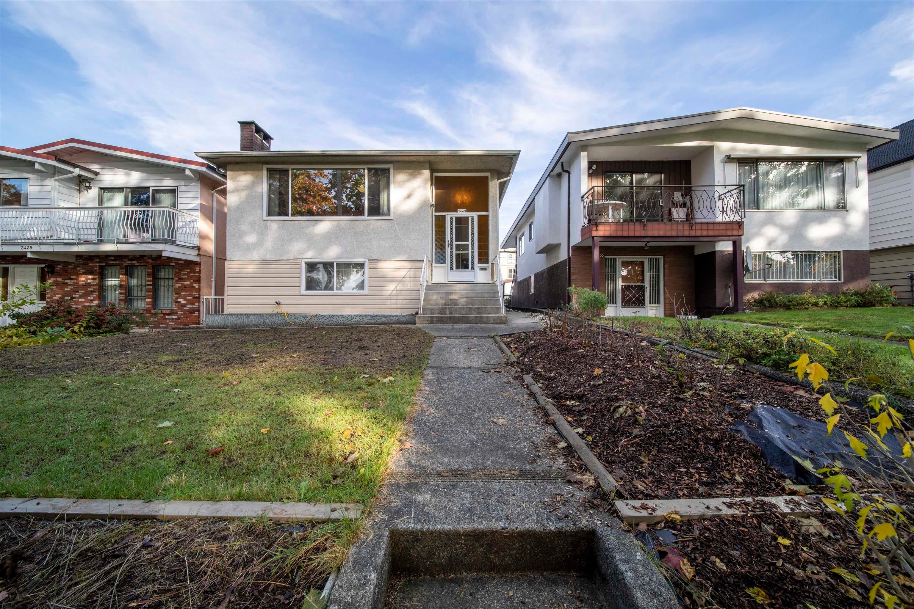 3449 E Pender Street, Vancouver, V5K 2C9 — photo 1