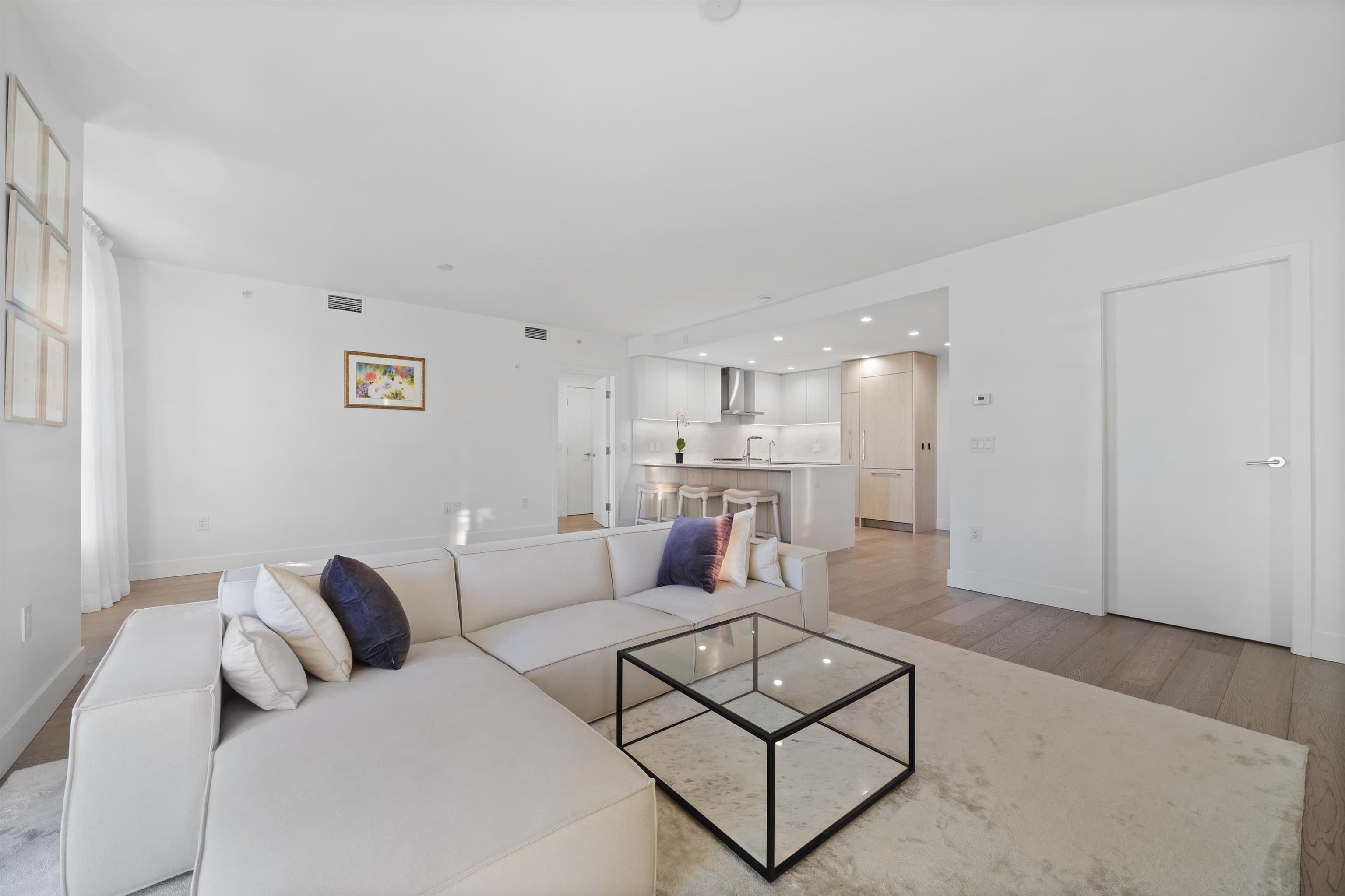 507 - 177 W 3rd Street, North Vancouver