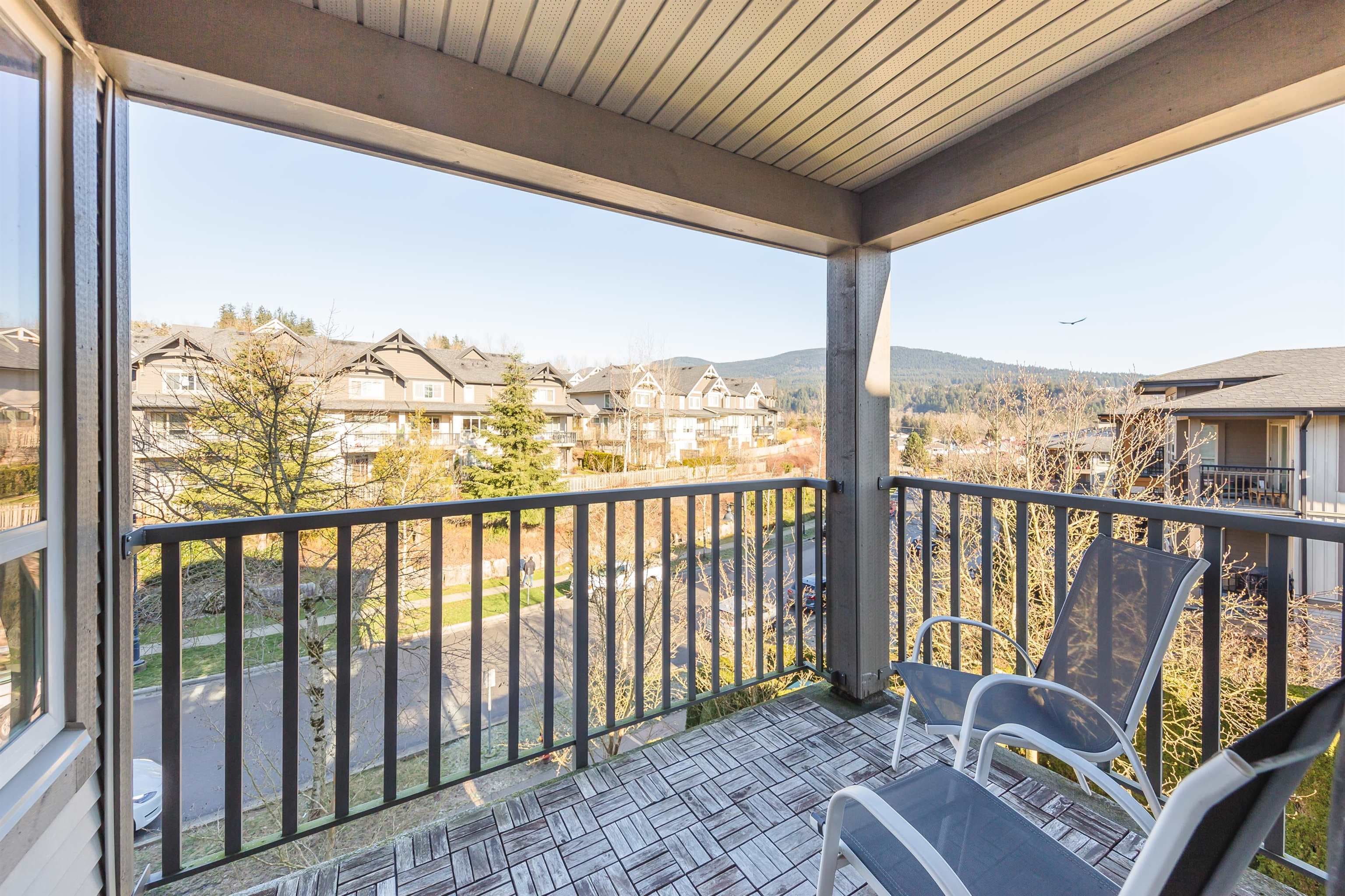 401 - 3132 Dayanee Springs Boulevard, Coquitlam
