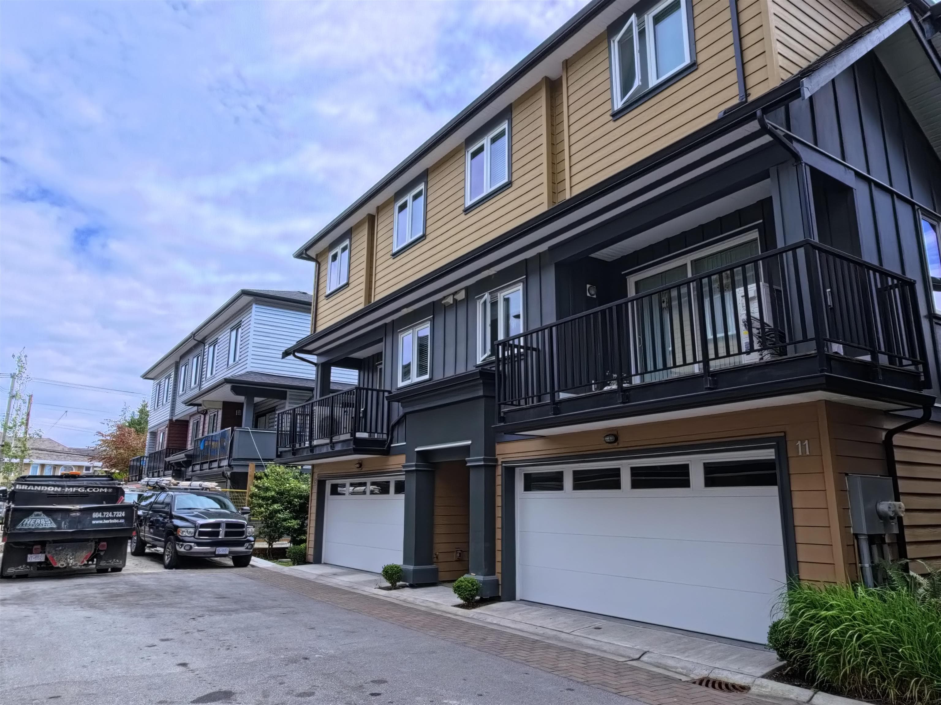 12 - 9800 Granville Avenue, Richmond