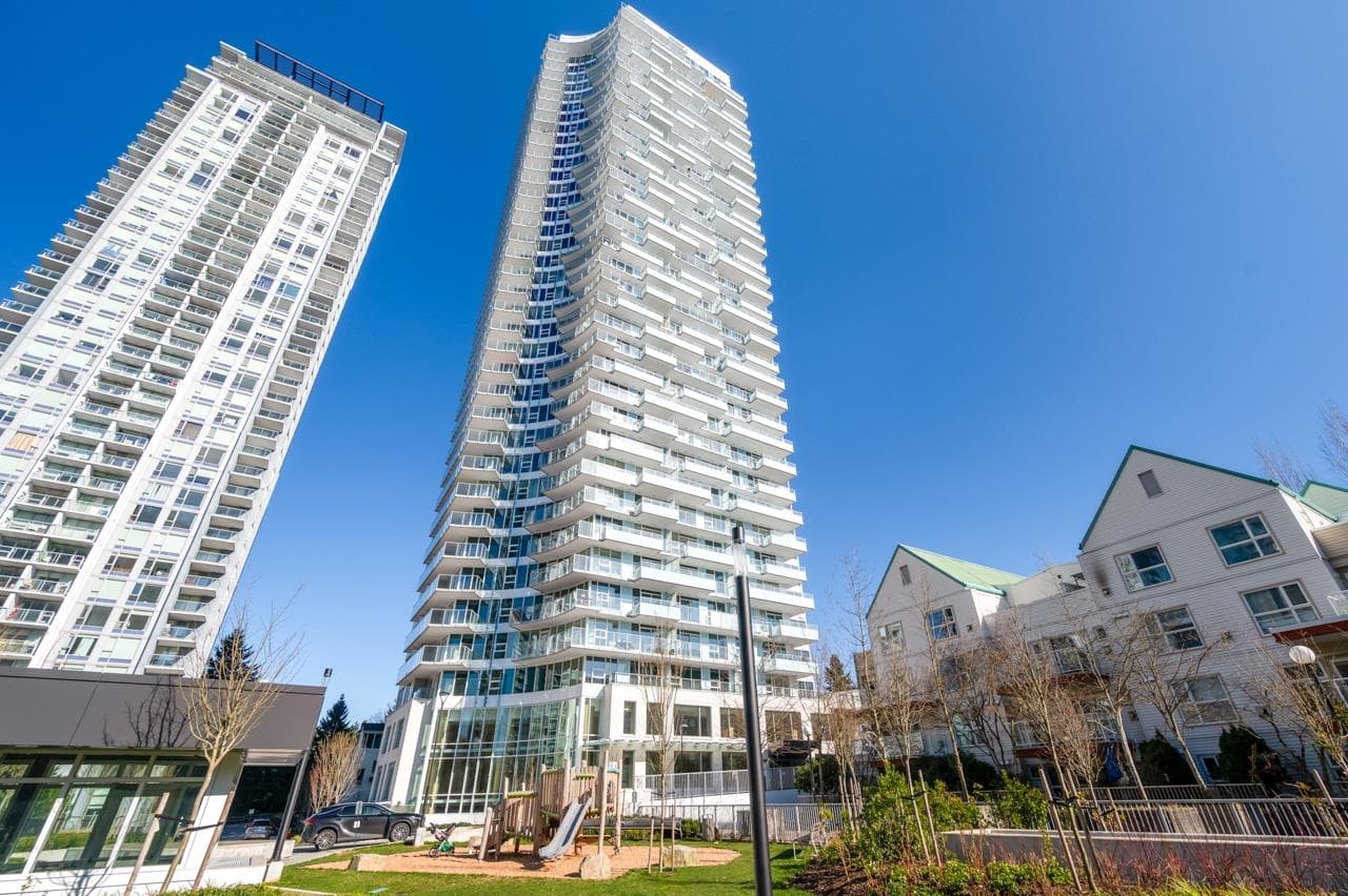 2702 - 13768 100 Avenue, Surrey