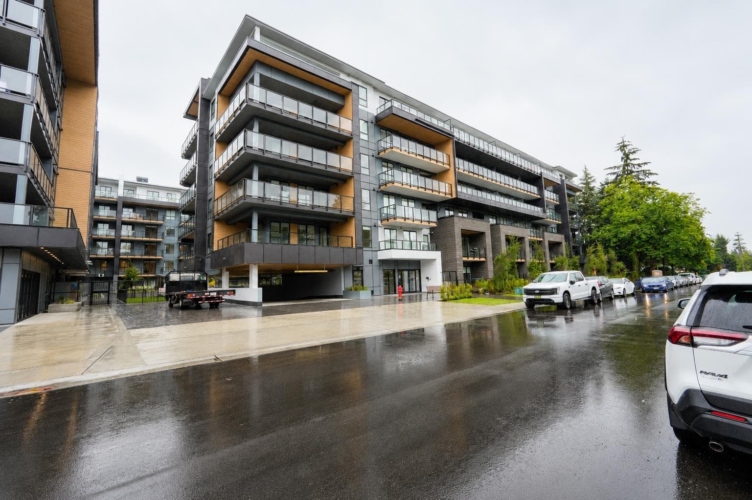 203 - 7728 119a Street, Delta