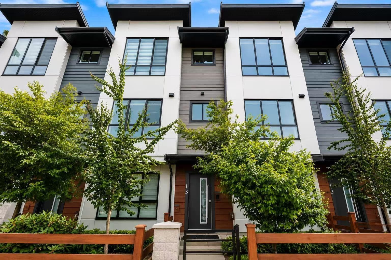 13 - 7177 194a Street, Surrey