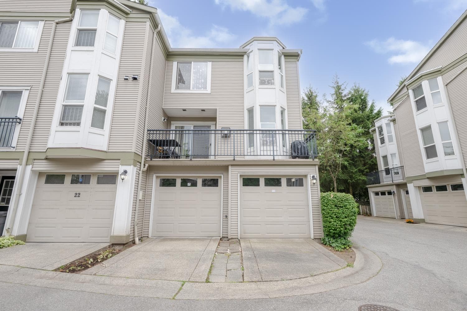 23 - 9559 130a Street, Surrey