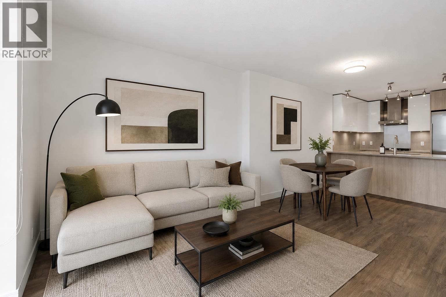 1608 - 3007 Glen Drive, Coquitlam