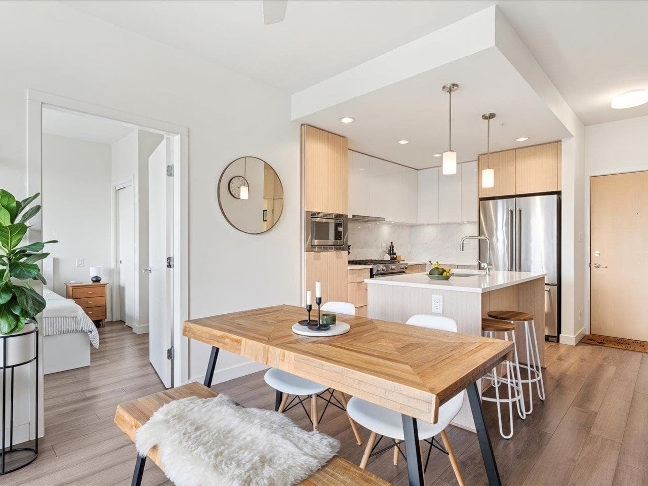 307 - 2188 Madison Avenue, Burnaby