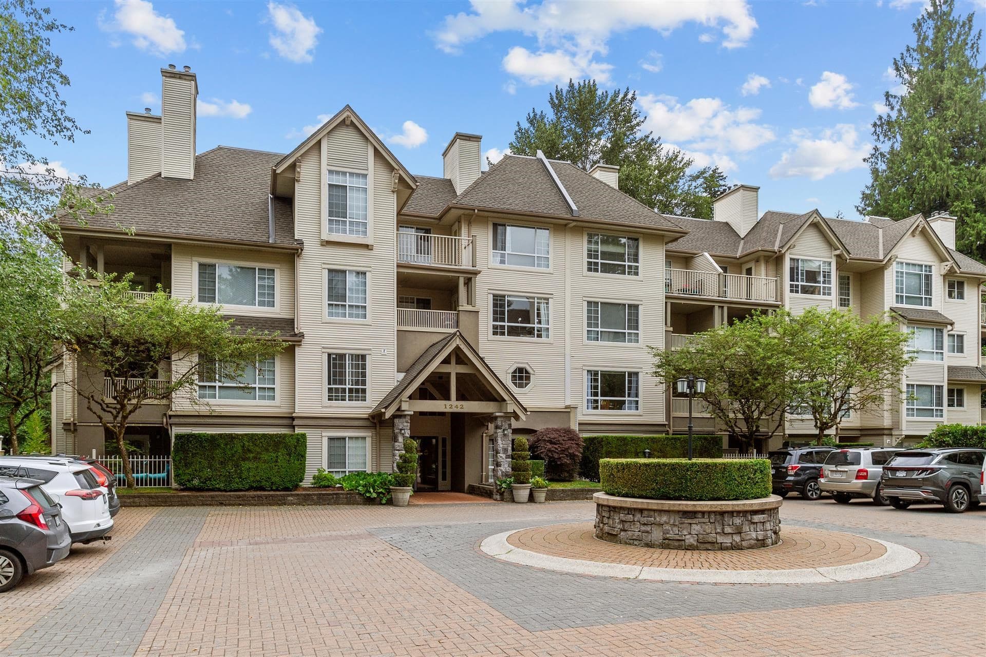 204 - 1242 Town Centre Boulevard, Coquitlam