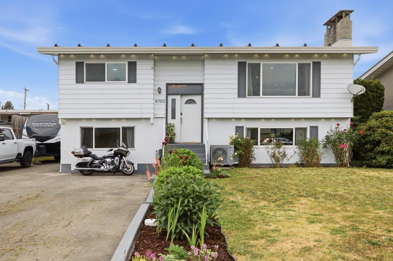 8762 Cornwall Crescent, Chilliwack