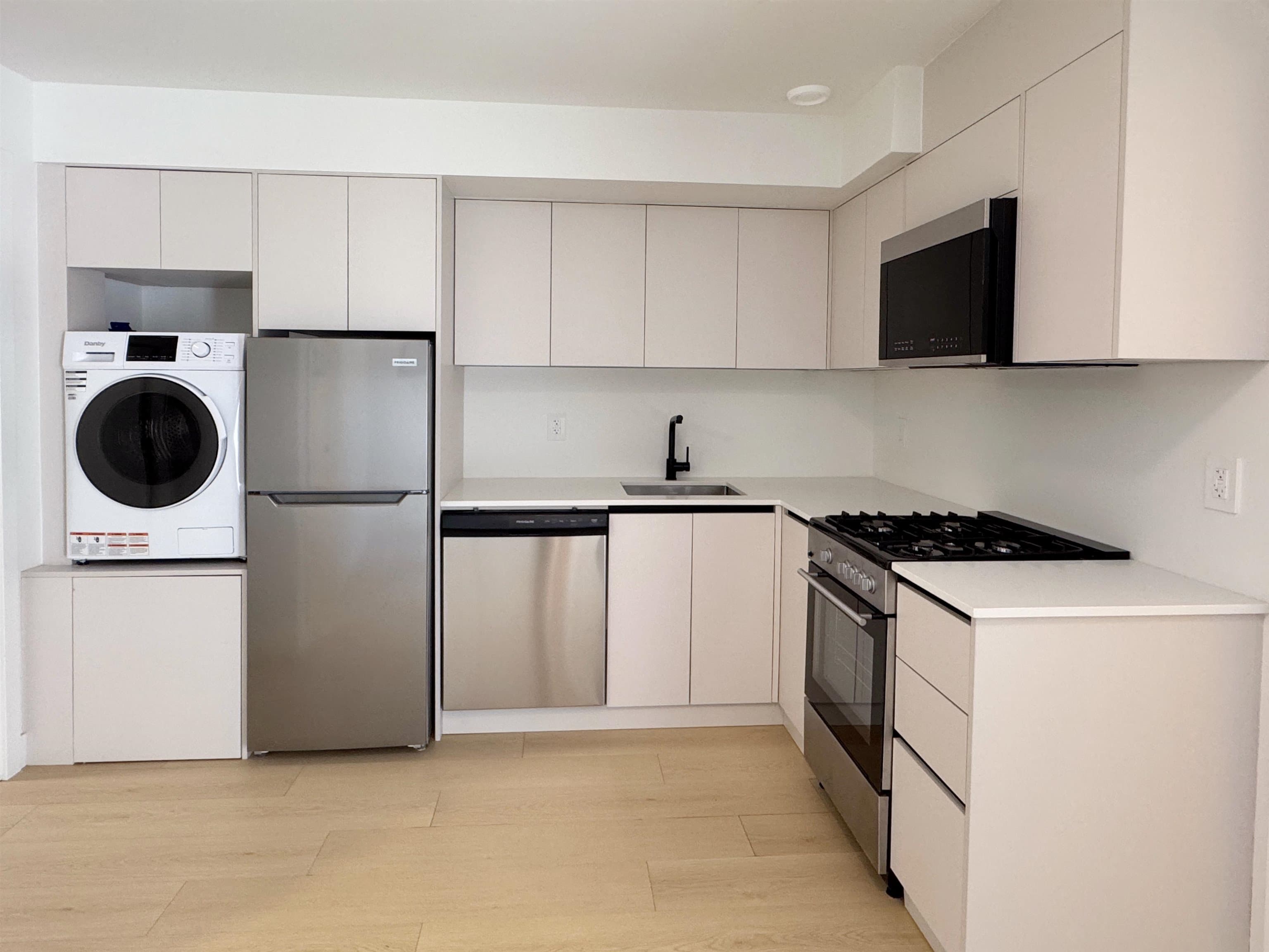 basement - 6575 Lime Street, Vancouver