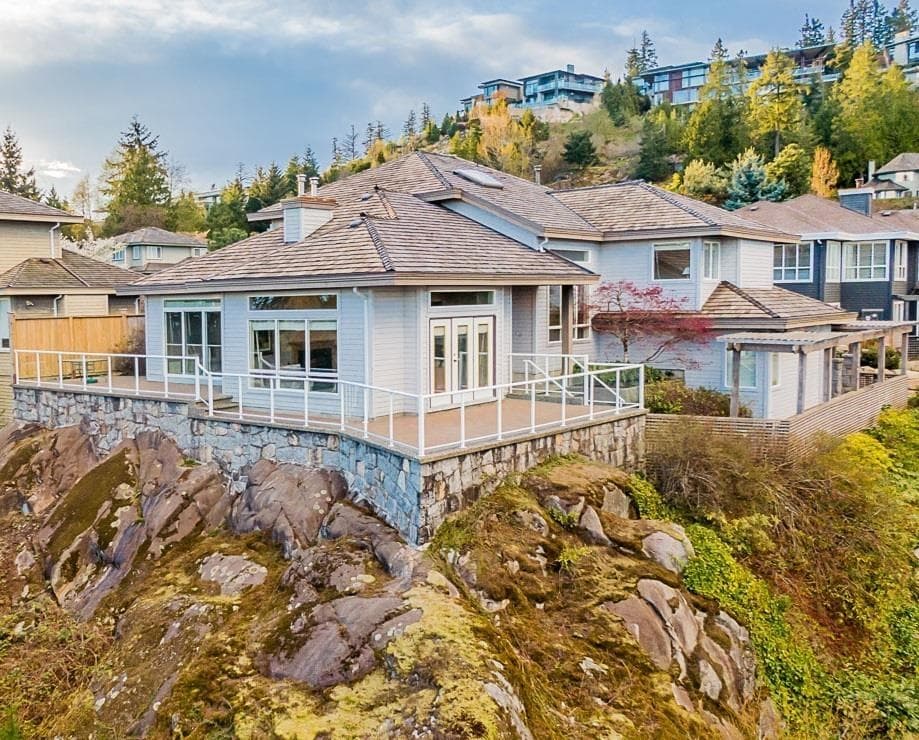 4751 Headland Drive, West Vancouver, V7W 3H6 — photo 2