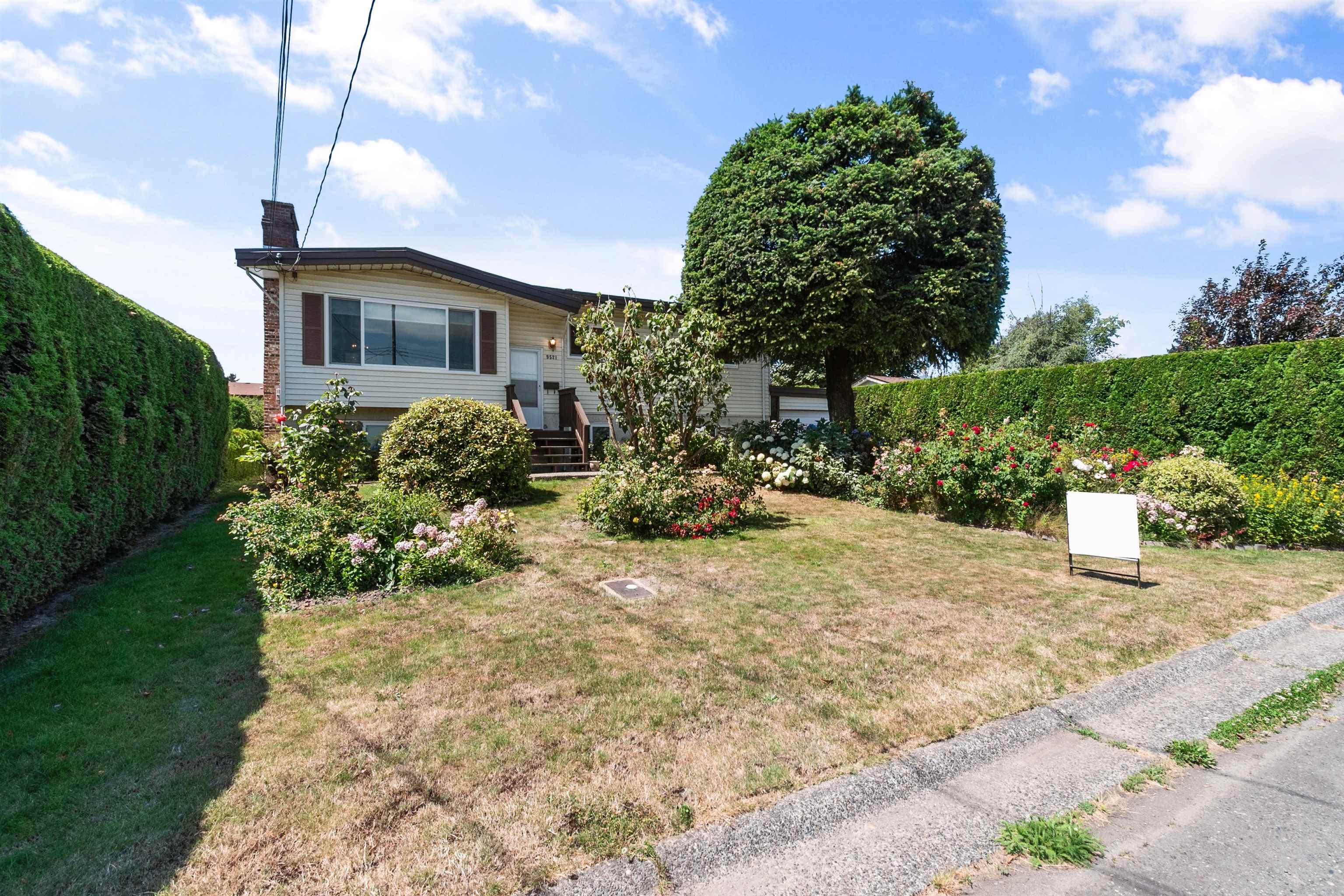 9521 Paula Crescent, Chilliwack