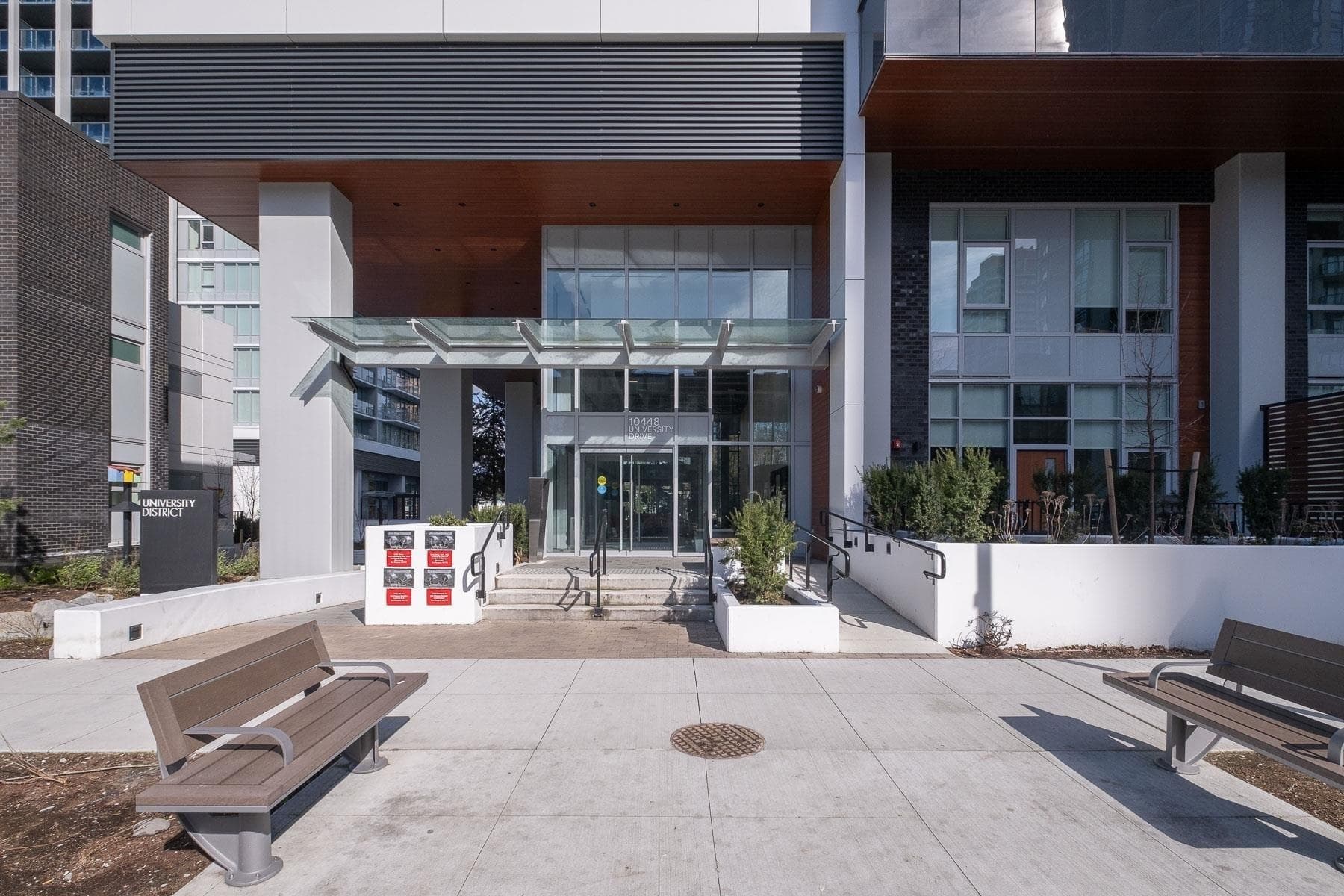 1408 - 10448 University Drive, Surrey, V3T 0S7 — photo 2