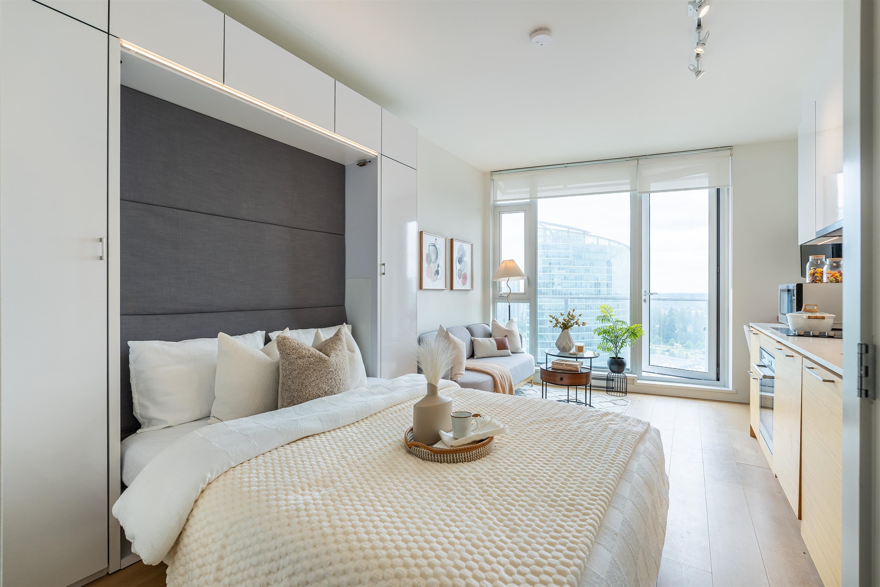 2801 - 13438 Central Avenue, Surrey