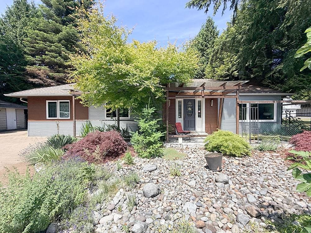 2625 East Road, Anmore, V3H 5G9 — photo 1
