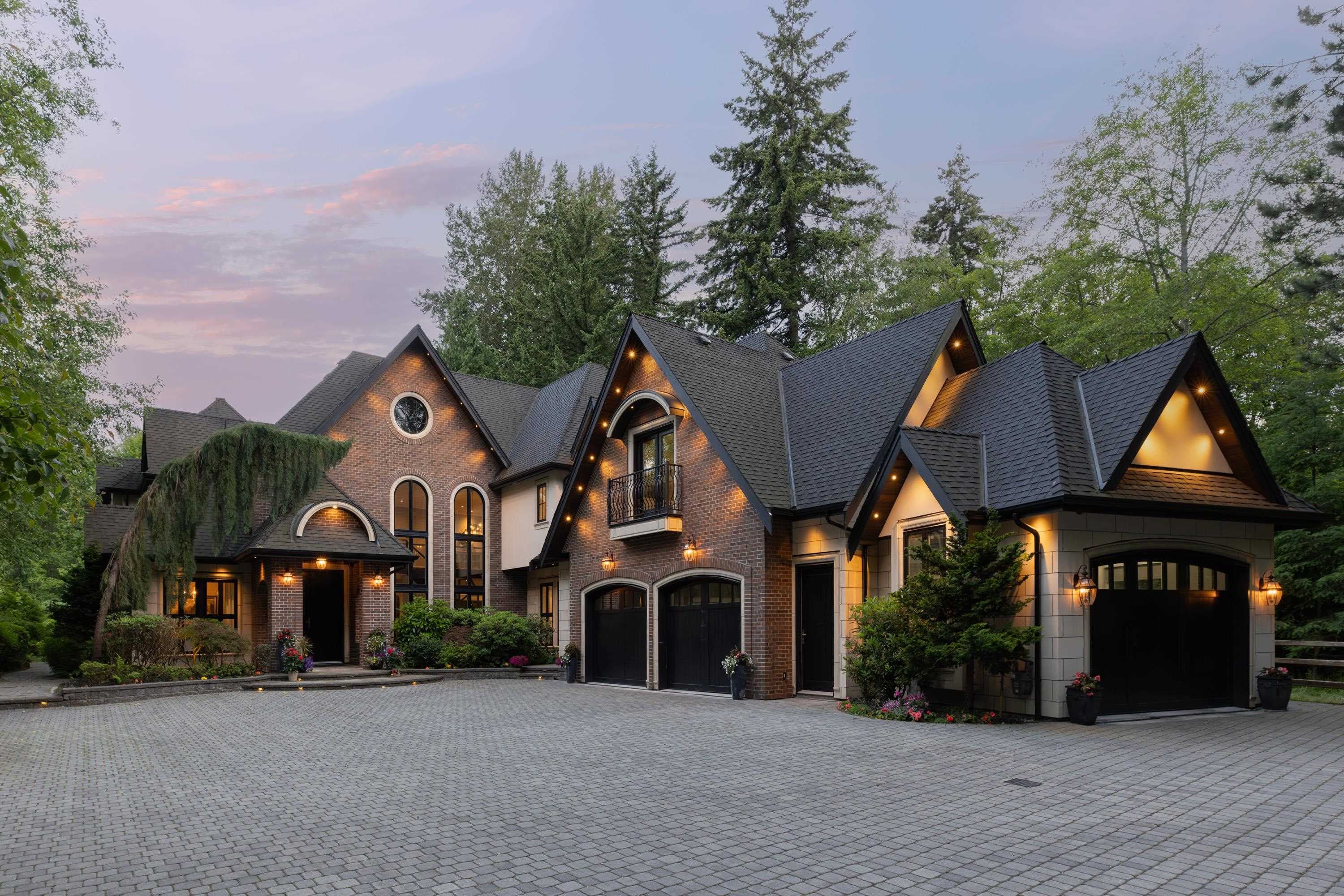 3083 Semiahmoo Trail, Surrey