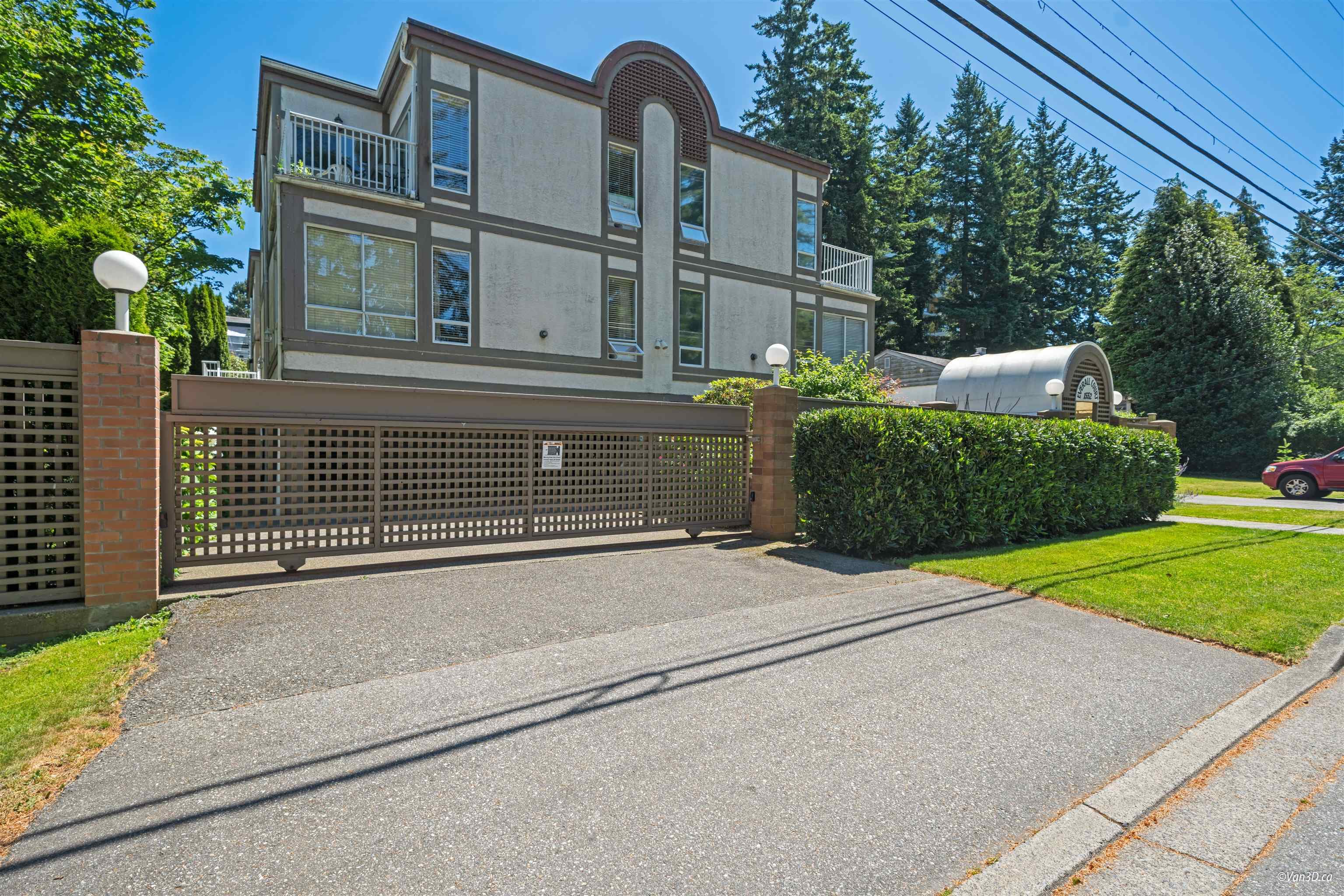 3 - 1552 Everall Street, White Rock