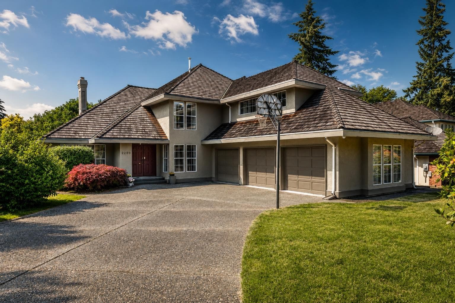 2289 131a Street, Surrey, V4A 9B1 — photo 1