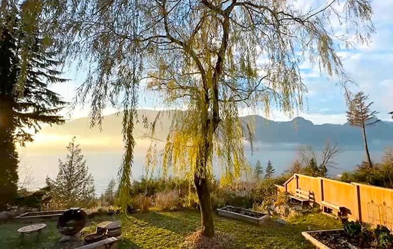 615 Shaughnessy Place, Britannia Beach