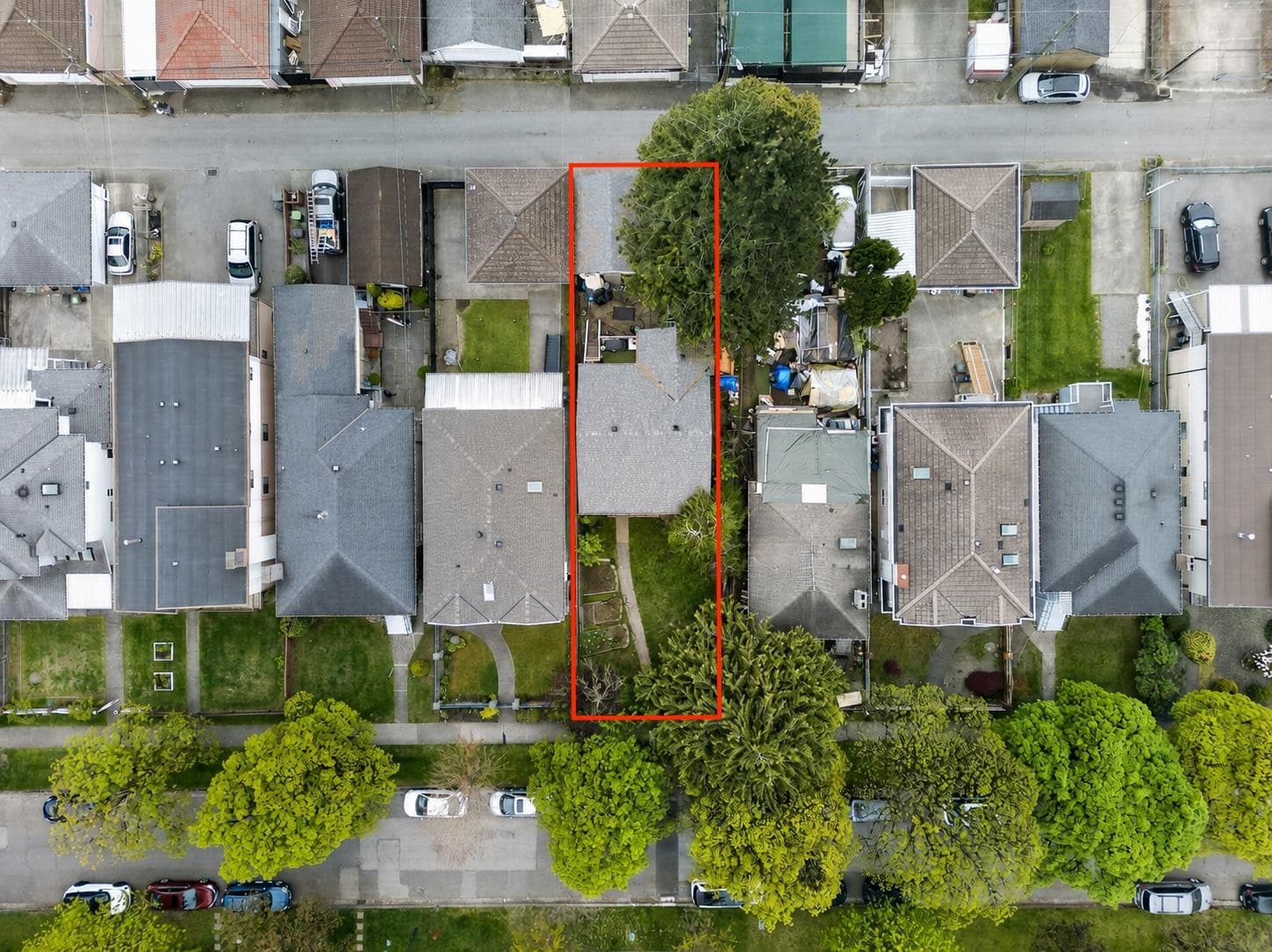 2112 E 46th Avenue, Vancouver, V5P 1P4 — photo 1