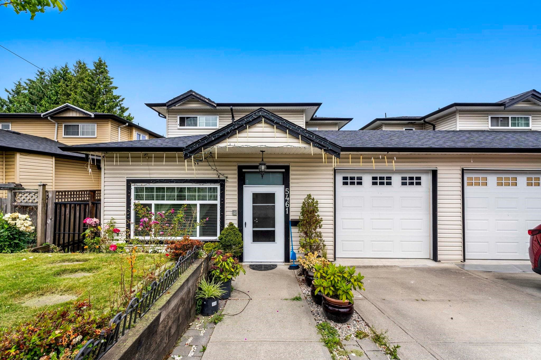 5461 Manor Street, Burnaby
