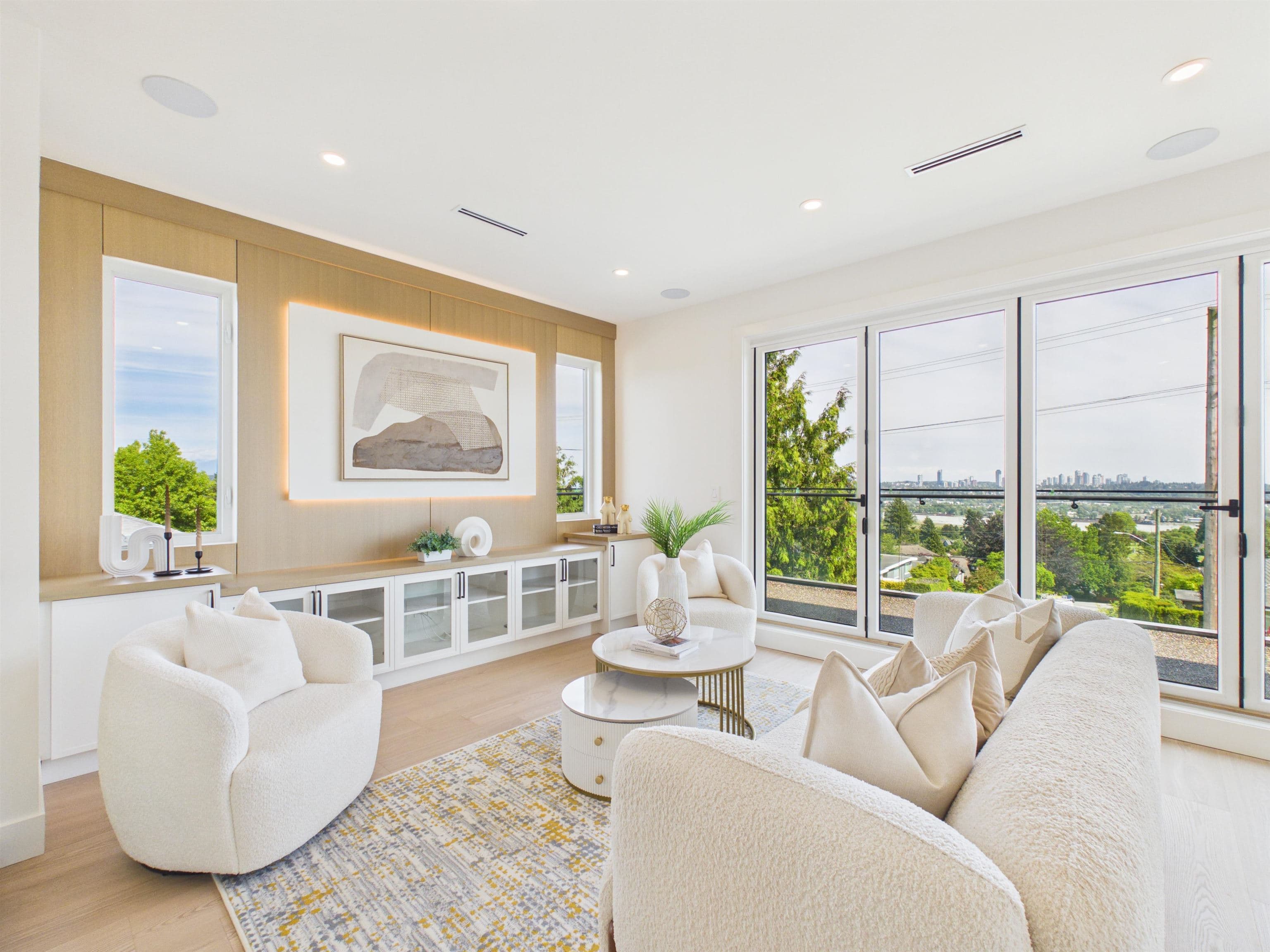 217 E Eighth Avenue, New Westminster