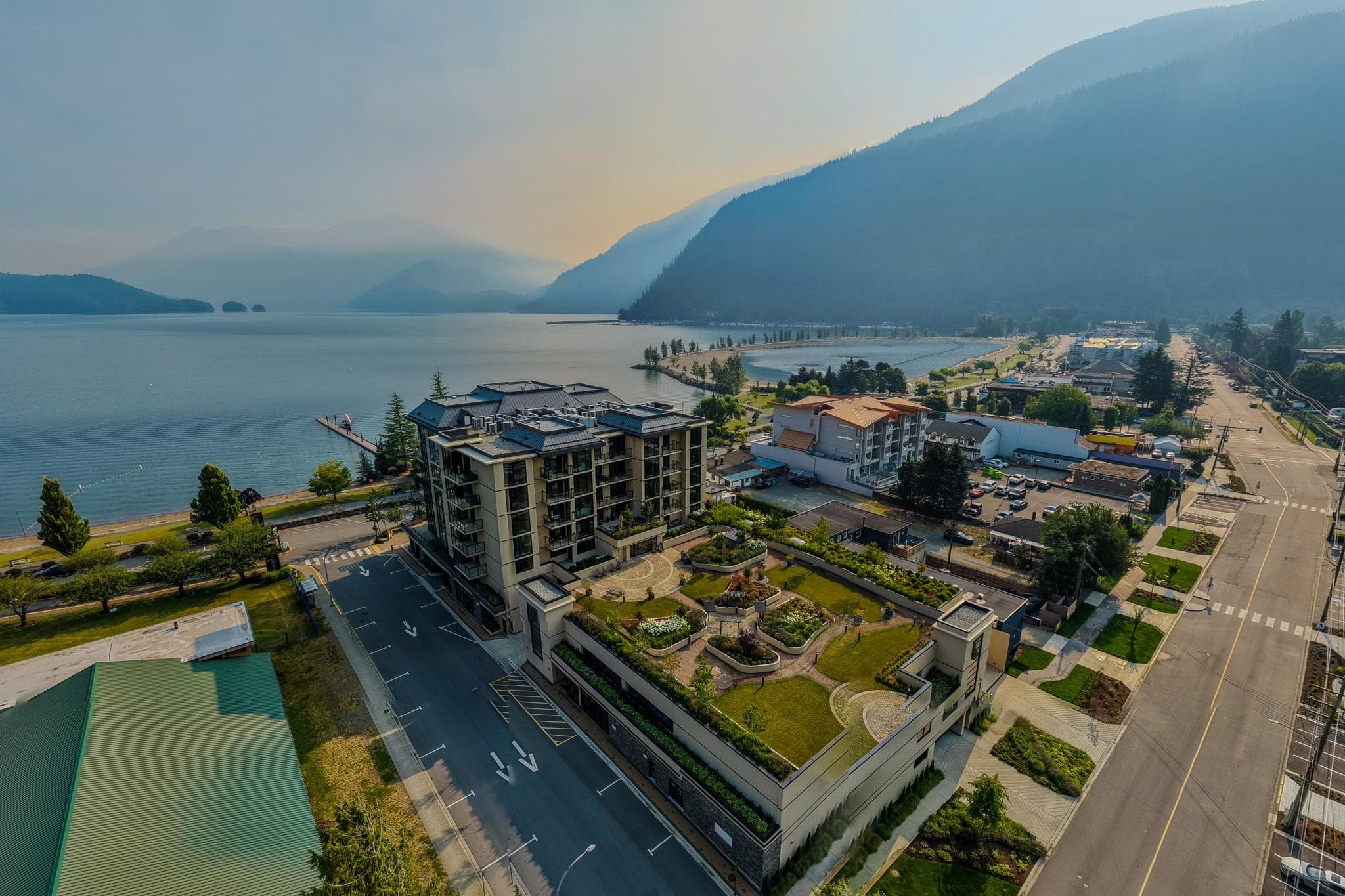 702 - 120 Esplanade Avenue, Harrison Hot Springs