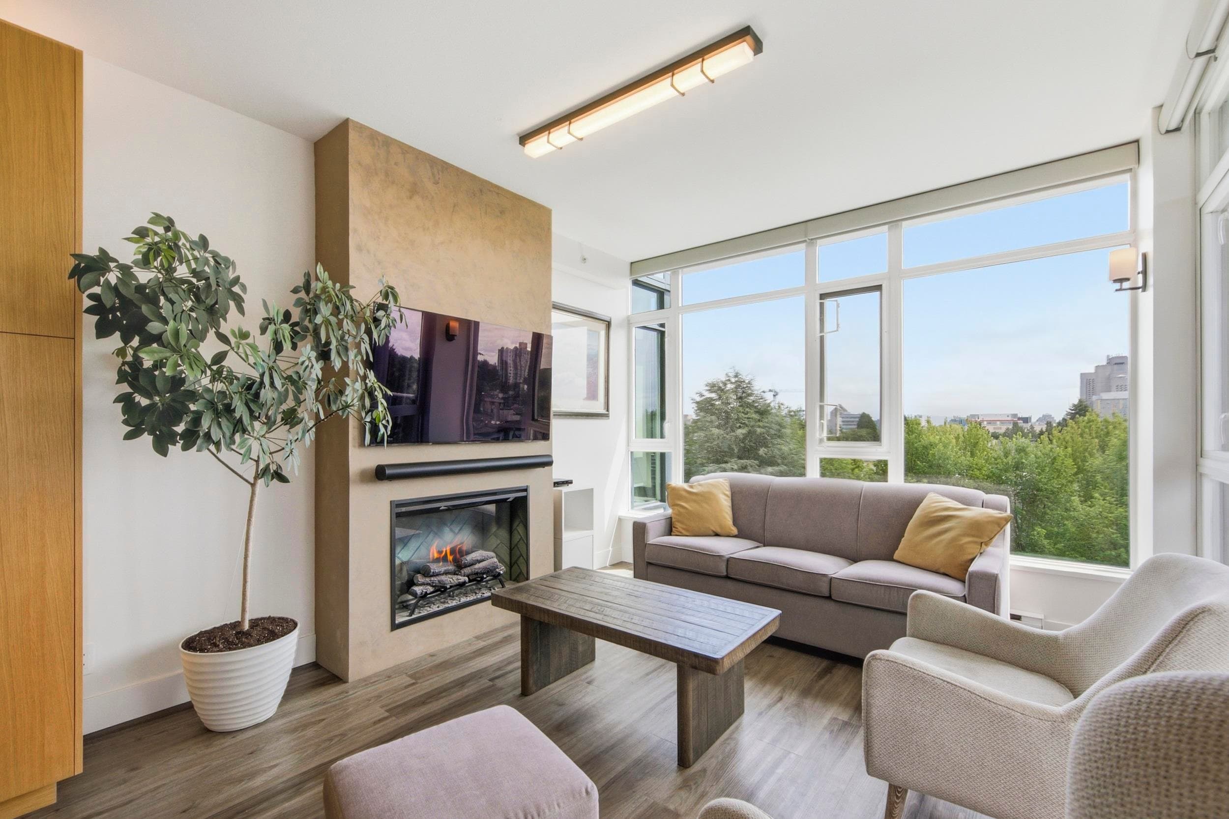 907 - 1333 W 11th Avenue, Vancouver