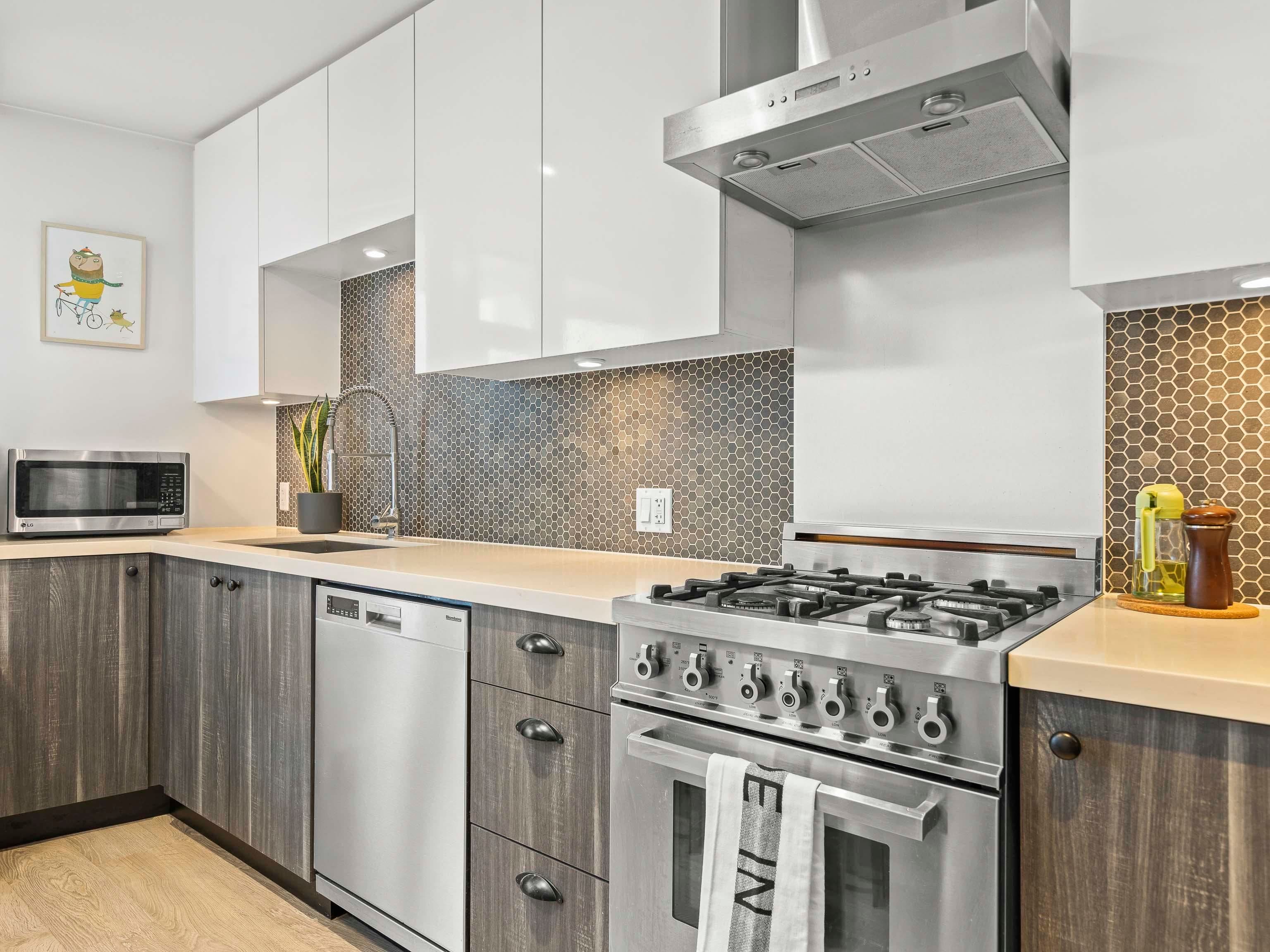 502 - 311 E 6th Avenue, Vancouver, V5T 1J9 — photo 1