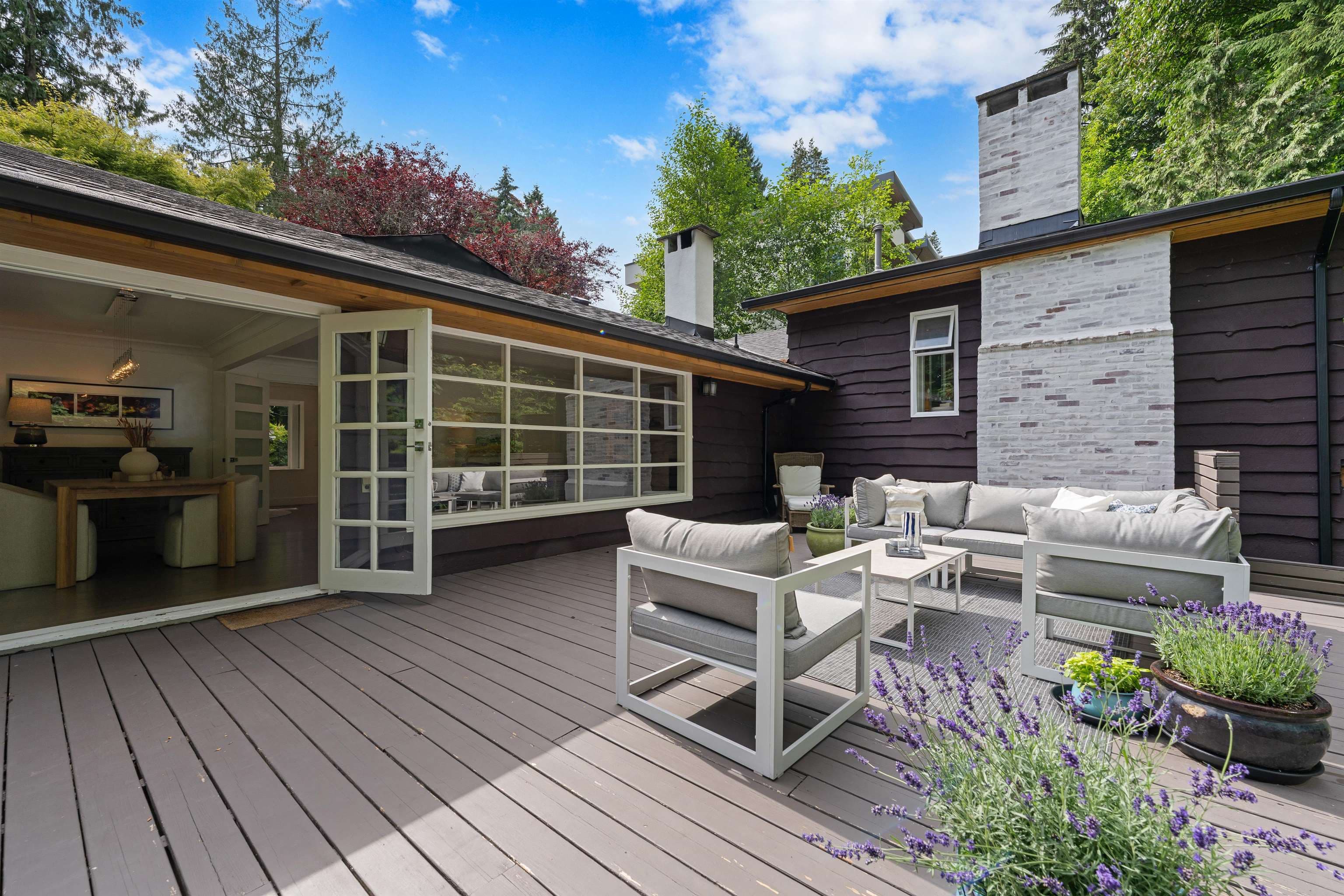 4411 Stone Crescent, West Vancouver, V7W 1B8 — photo 1