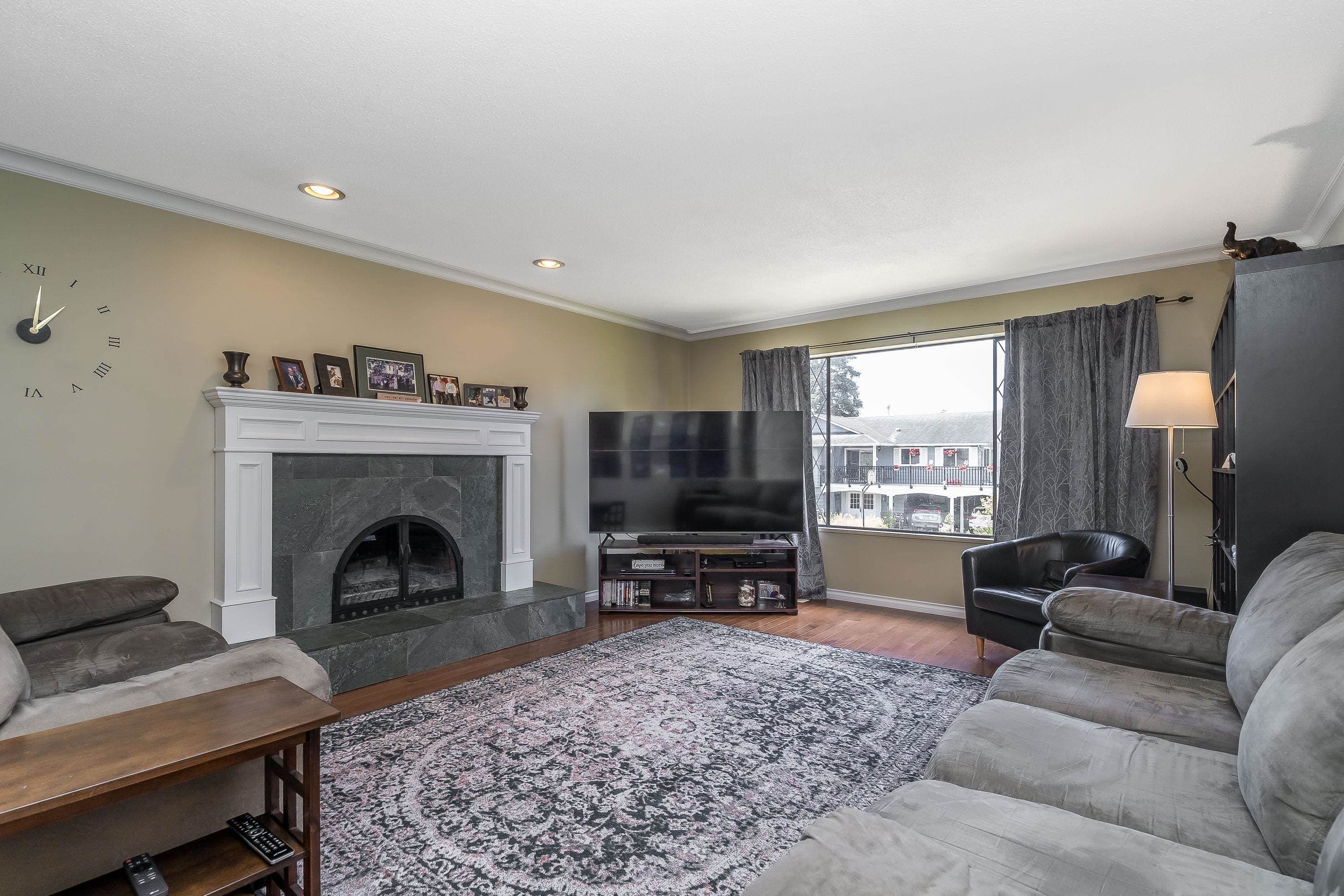 3351 Bowen Drive, Richmond, V7C 4C6 — photo 5