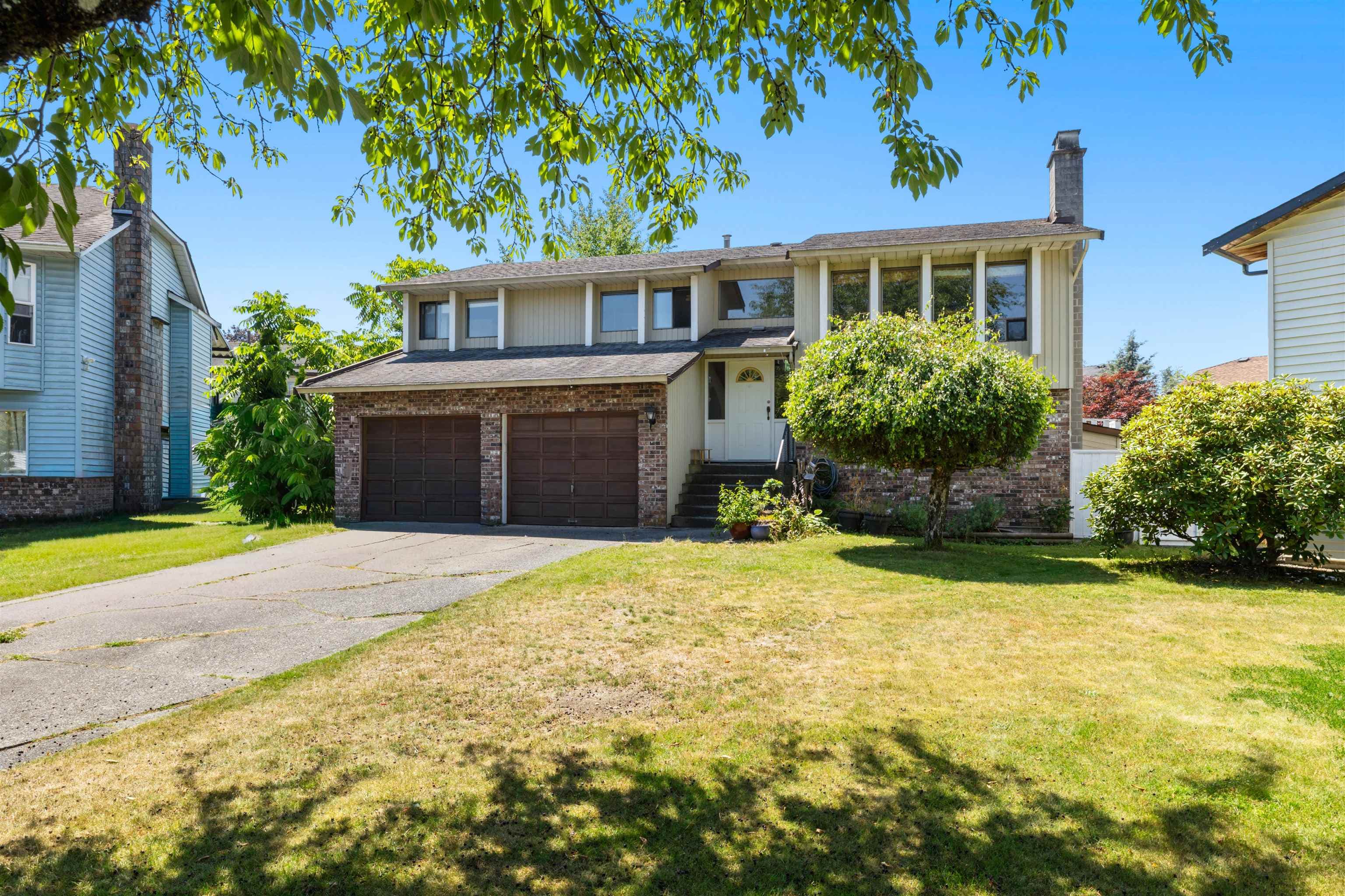 21226 94b Avenue, Langley, V1M 1M9 — photo 1