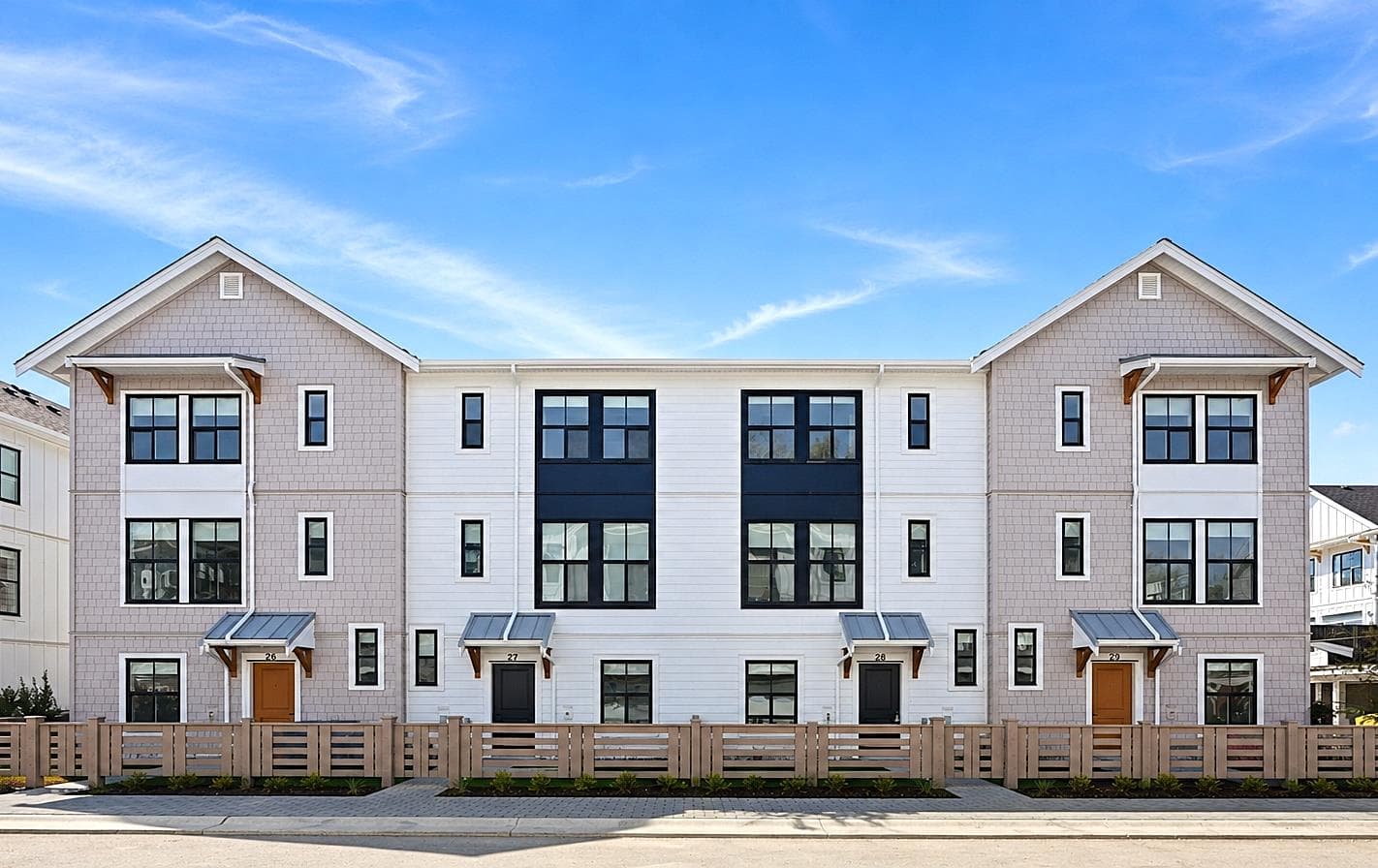 35 - 7918 204b Street, Langley