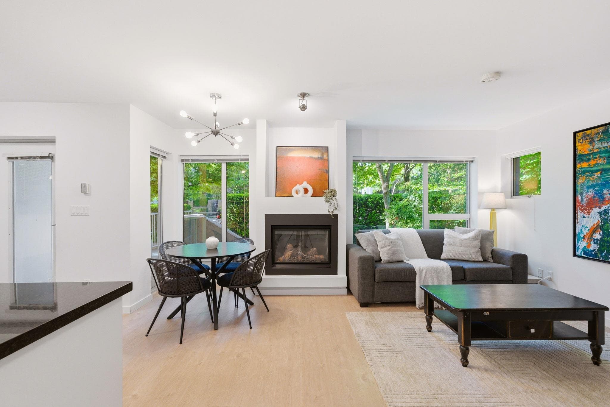 TH1 - 1288 Chesterfield Avenue, North Vancouver, V7M 0B1 — photo 1