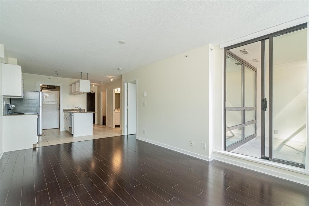 809 - 933 Hornby Street, Vancouver