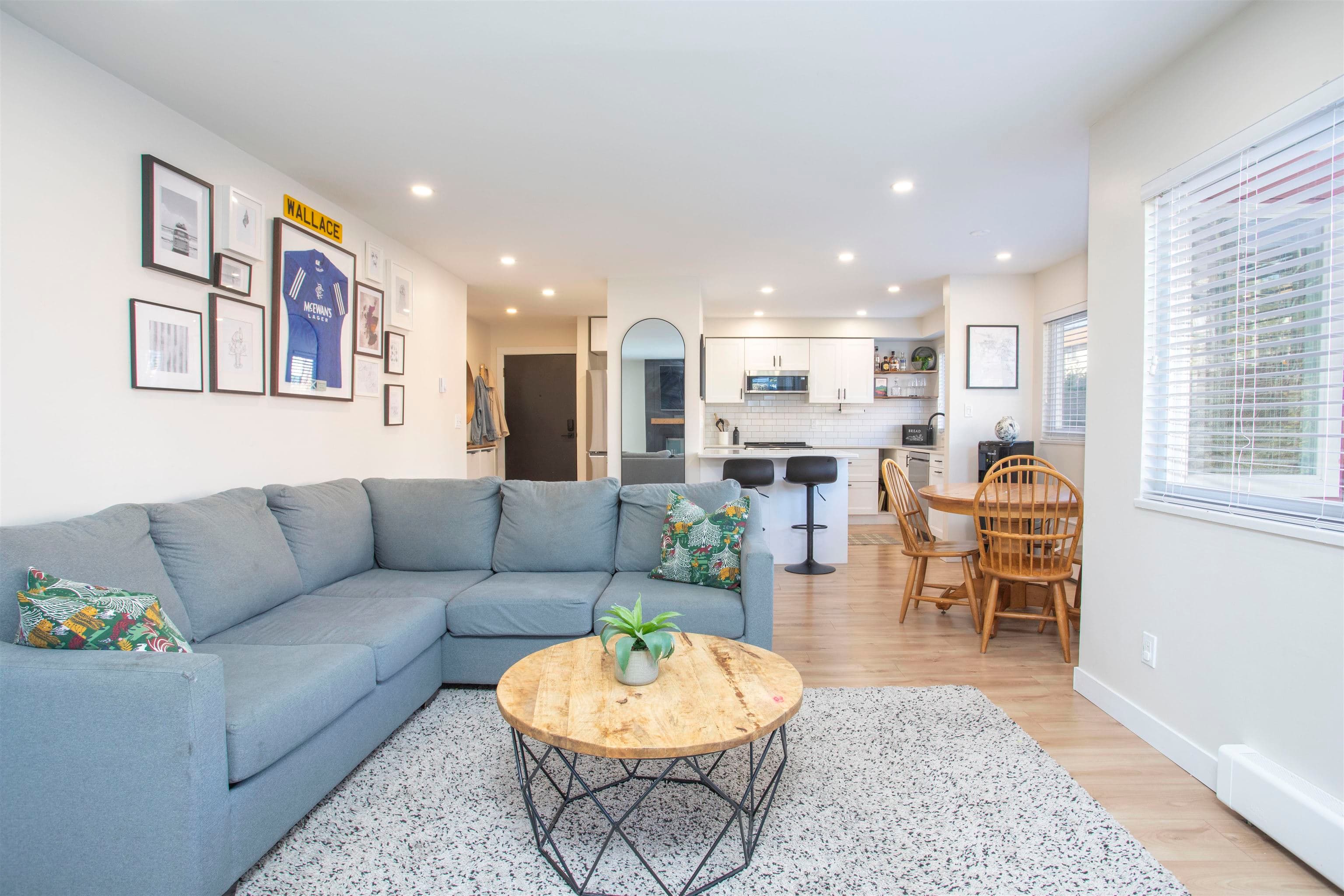 202 - 1381 Martin Street, White Rock