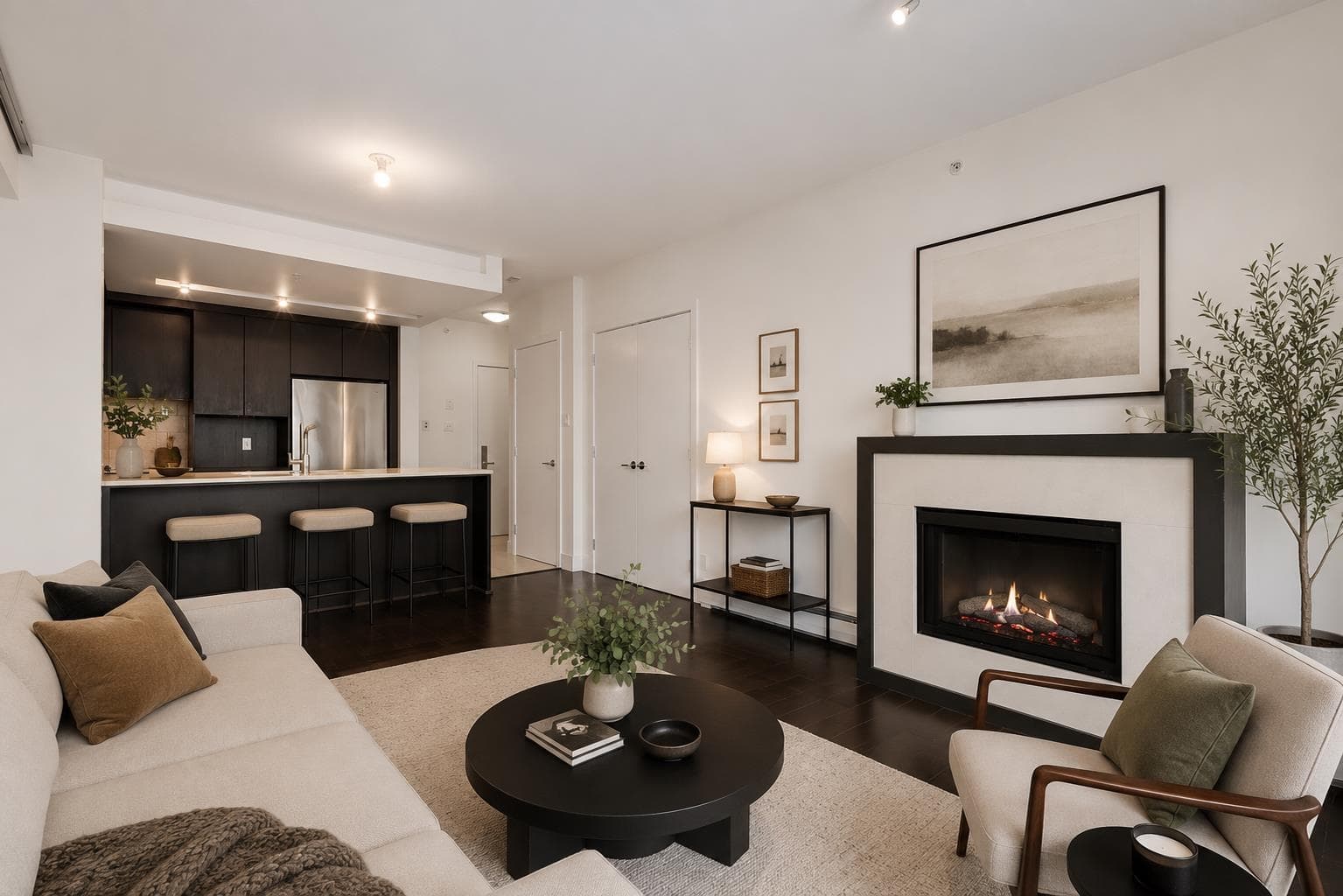 1208 - 1320 Chesterfield Avenue, North Vancouver