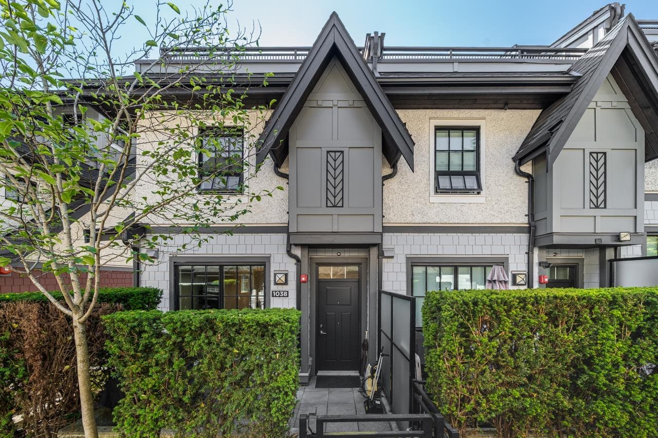 1038 Park Drive, Vancouver, V6P 0H9 — photo 4