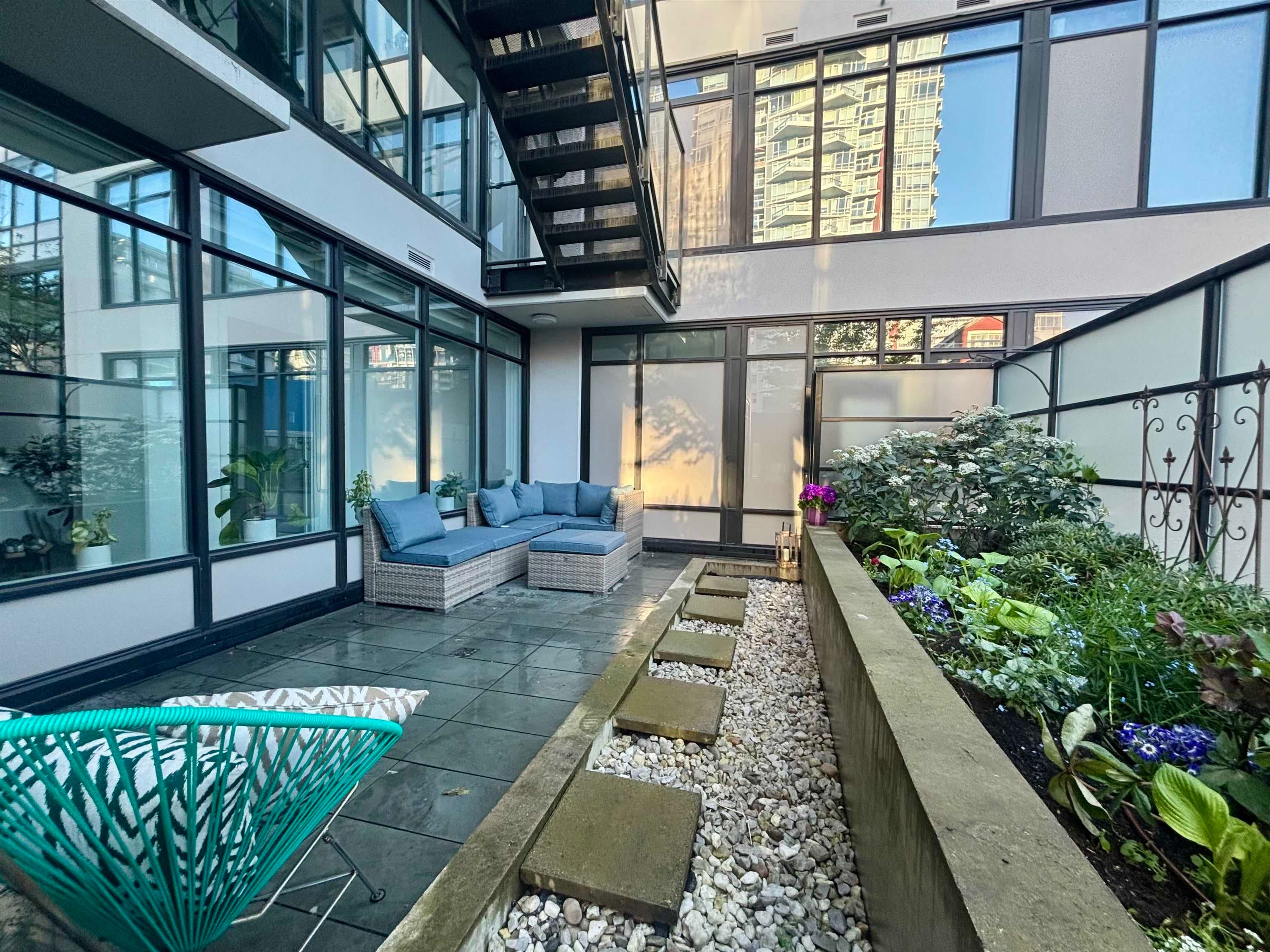 201 - 1788 Ontario Street, Vancouver