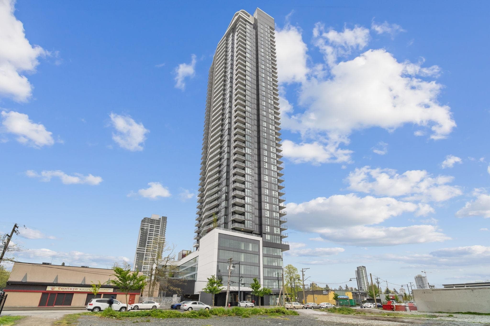 2302 - 10750 135a Street, Surrey