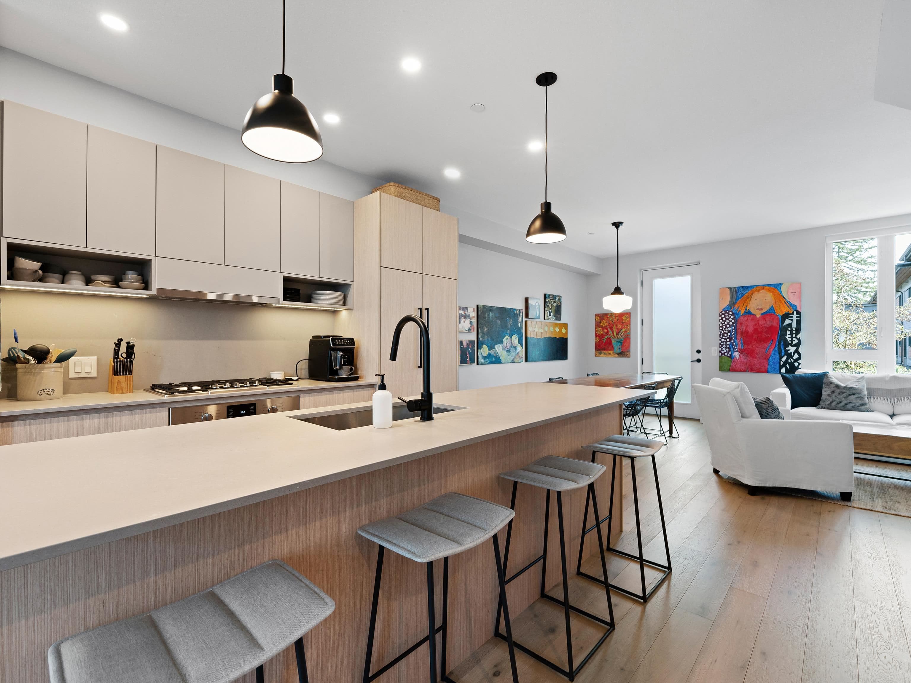 31 - 528 E 2nd Street, North Vancouver