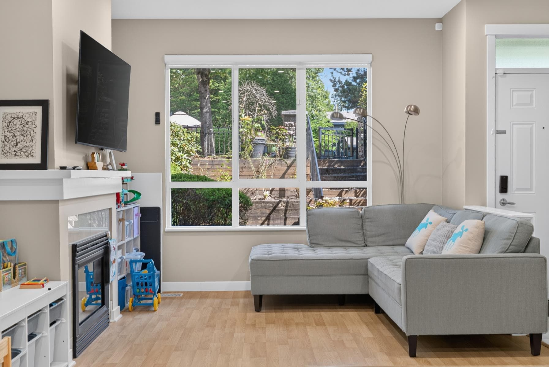 17 - 9088 Halston Court, Burnaby