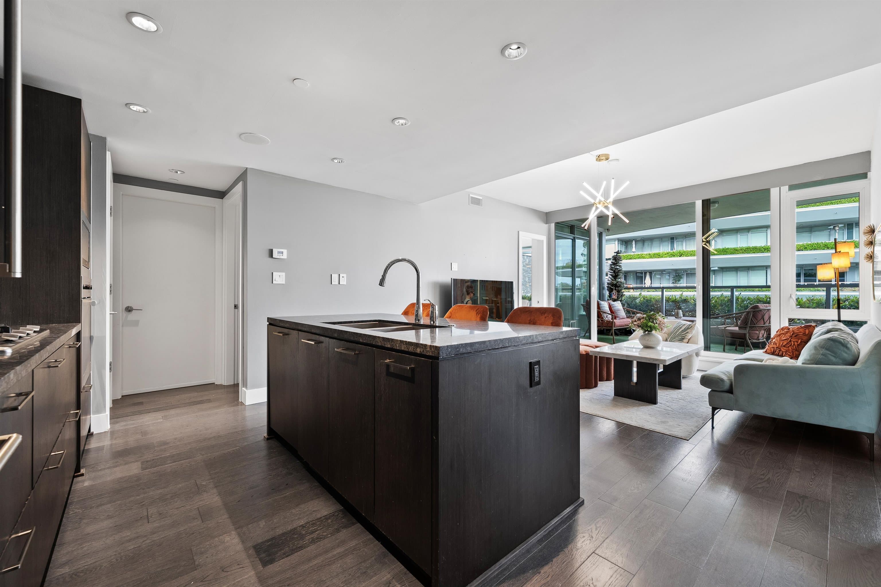 401 - 888 Arthur Erickson Place, West Vancouver, V7T 0B1 — photo 5