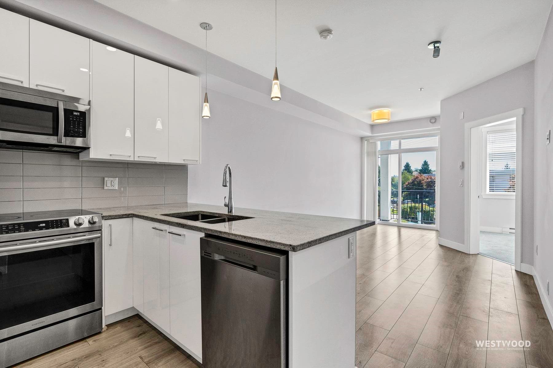 210 - 20696 Eastleigh Crescent, Langley