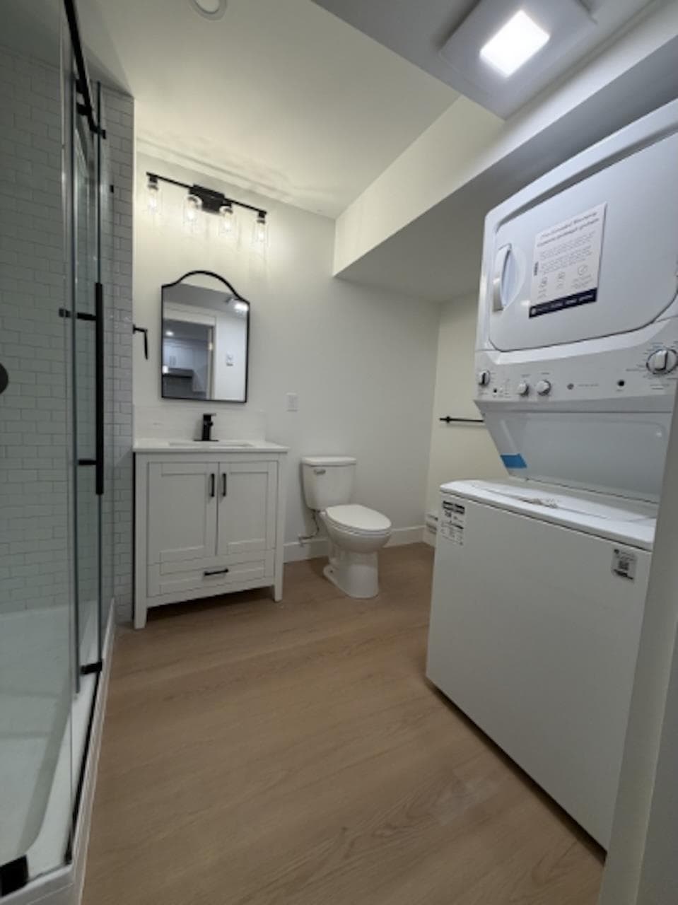 1631 Emerson Court, North Vancouver, V7H 2Y6 — photo 4