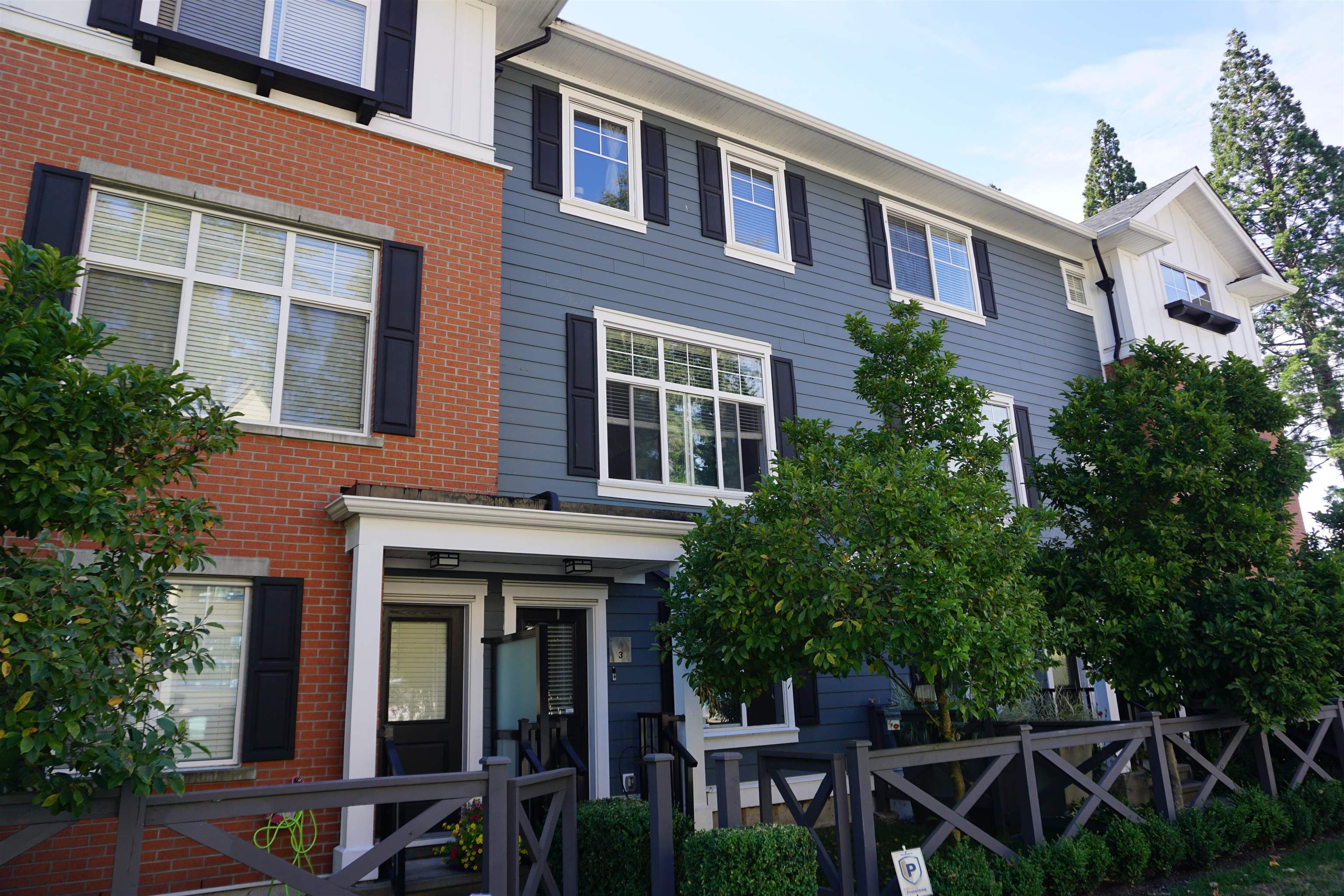 3 - 16458 23a Avenue, Surrey