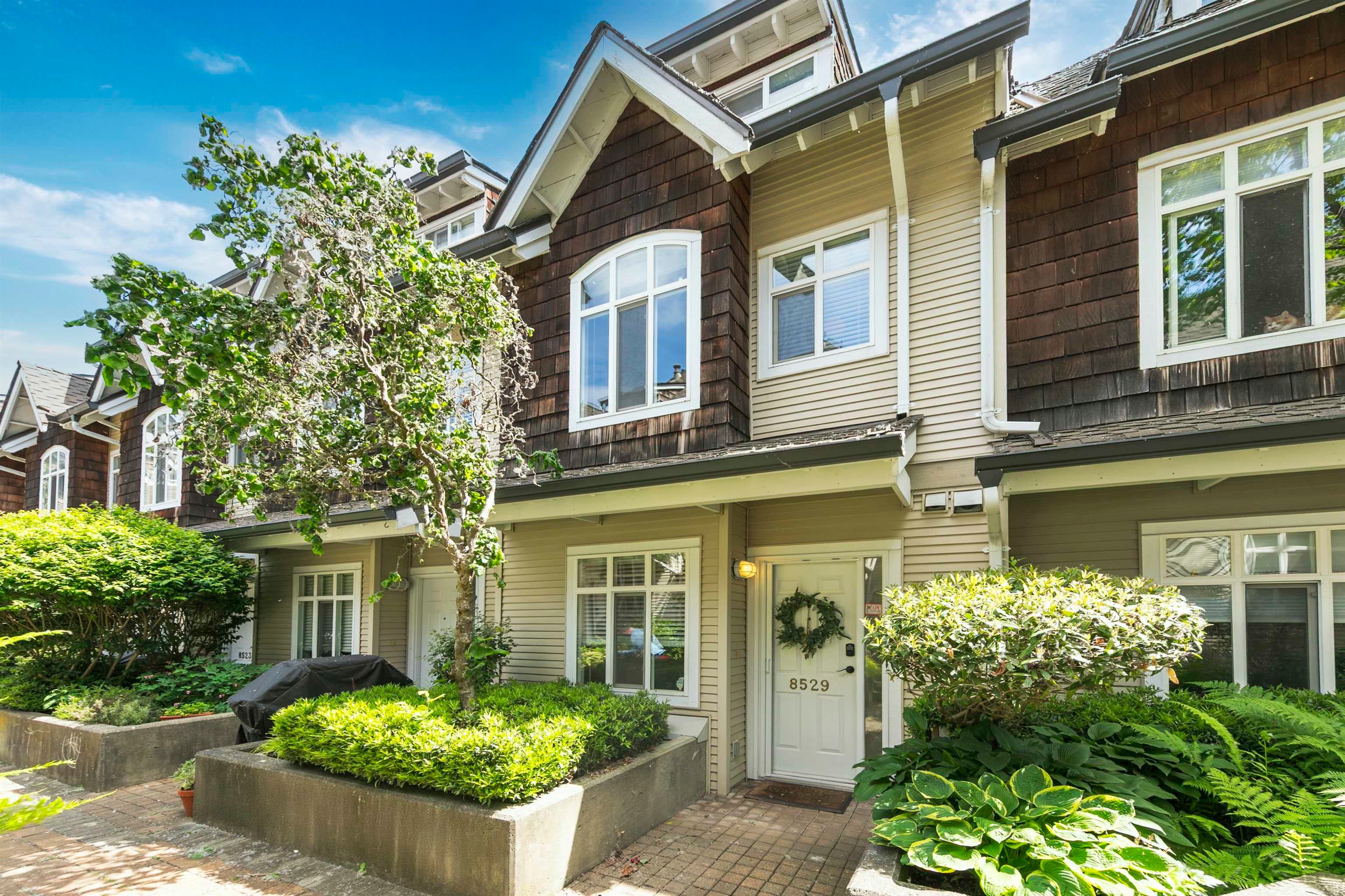 8529 Jellicoe Street, Vancouver