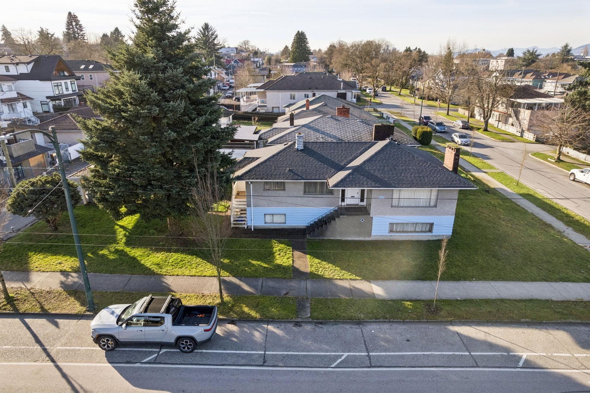 925 Nanaimo Street, Vancouver