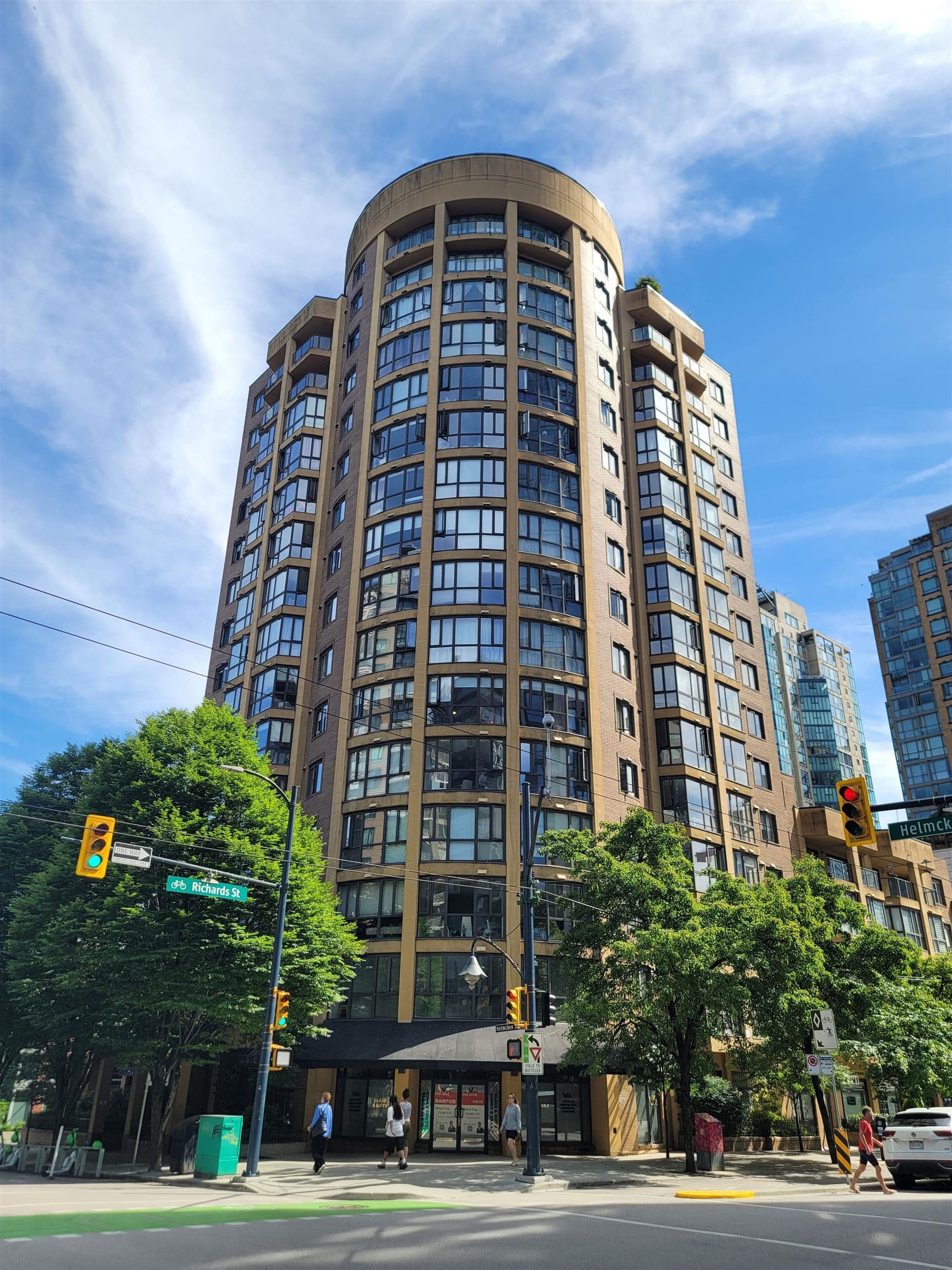 214 - 488 Helmcken Street, Vancouver