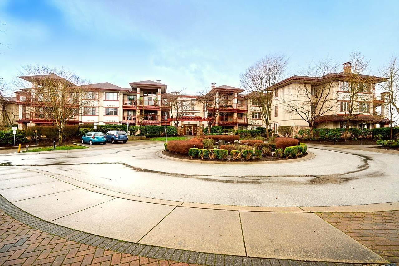 207 - 16421 64 Avenue, Surrey